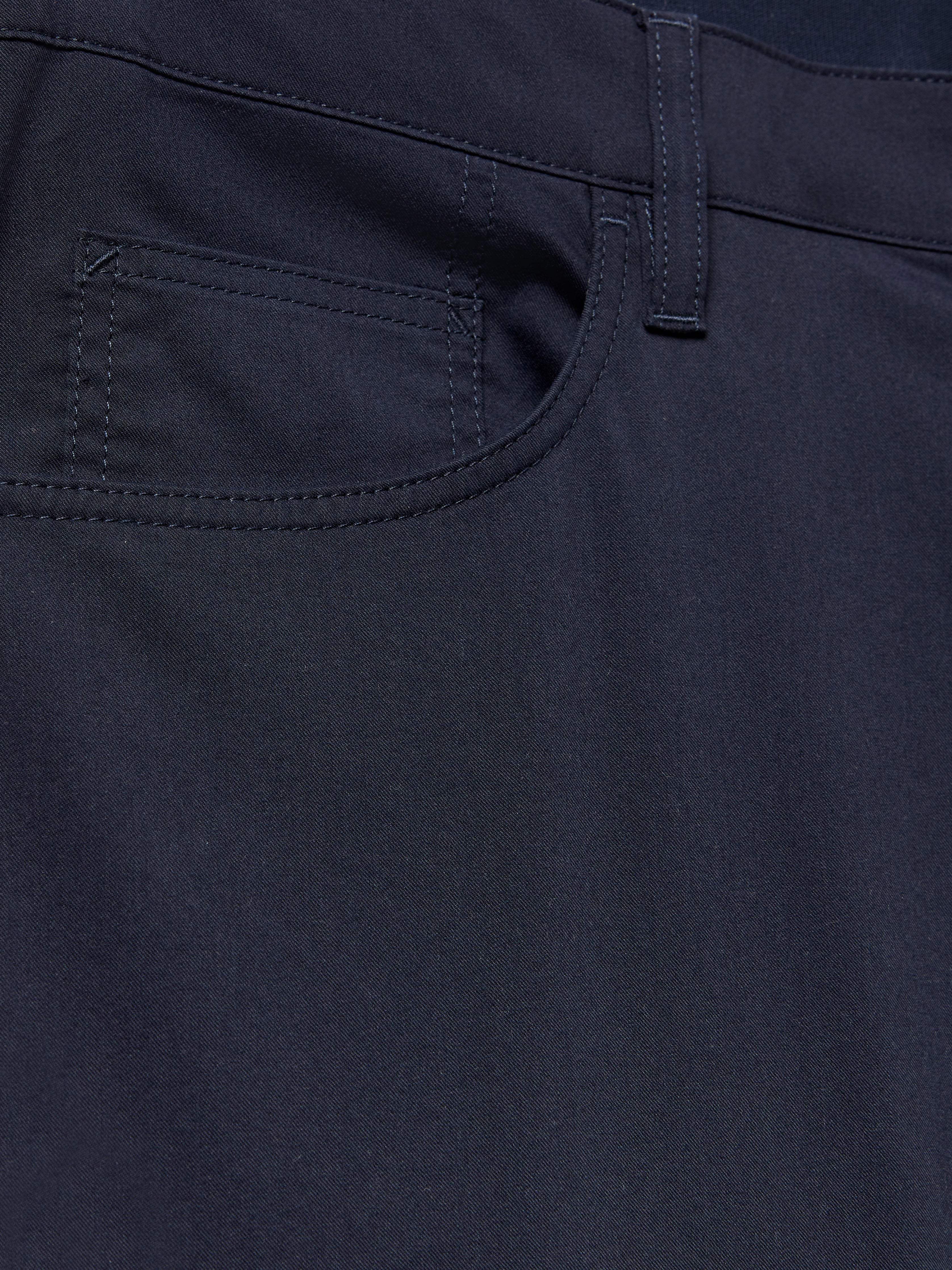 Movement™ 5-Pocket Pant Athletic Fit - Navy