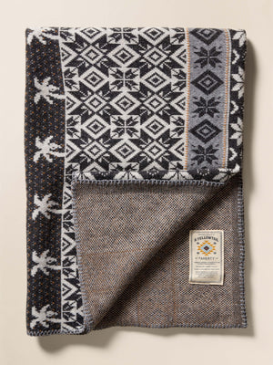 Nordic Fairisle Blanket - Charcoal Winter Beach
