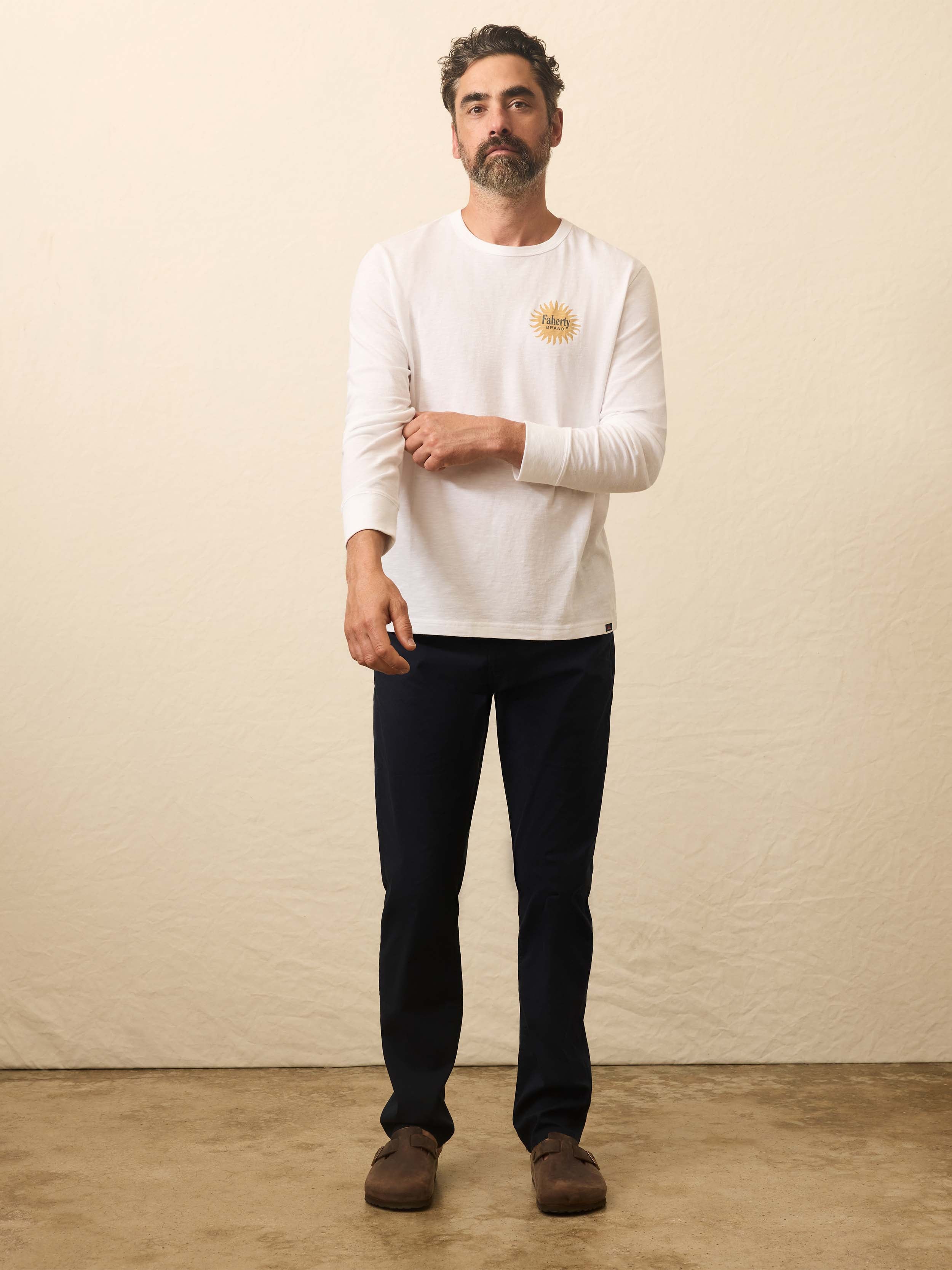 Longs-Sleeve Sunwashed Graphic Tee - White
