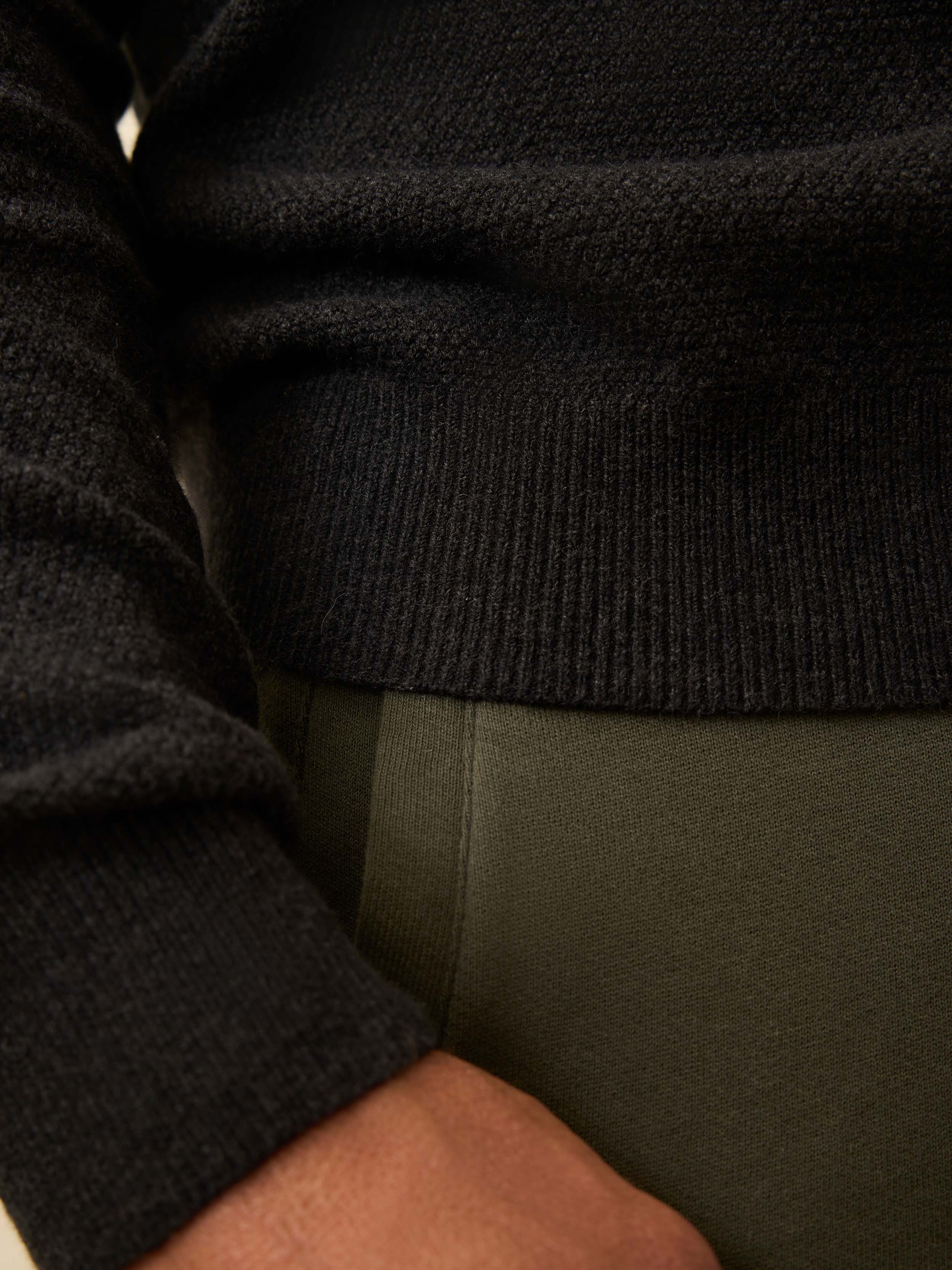 Jackson Crew Sweater - Wolf Black Heather