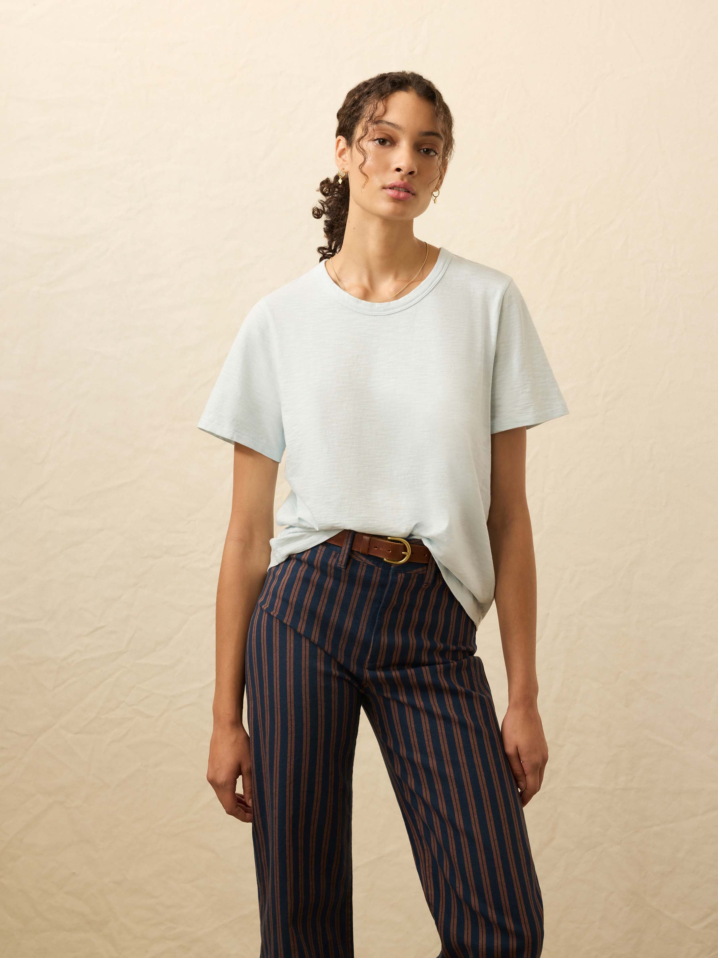 Sunwashed Essential Tee - Sky