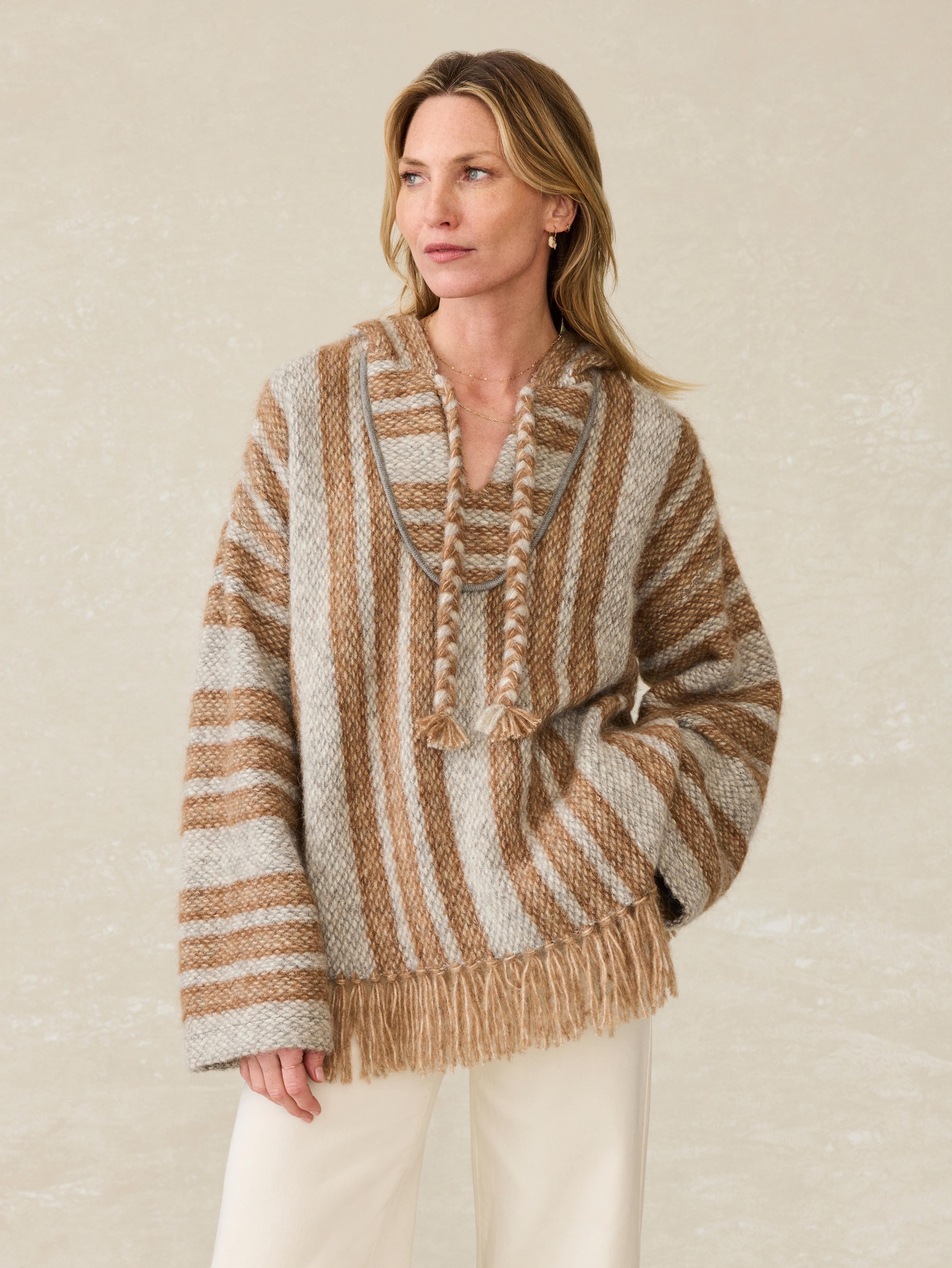 Snowfields Cashmere Blend Poncho - Pebble Grey