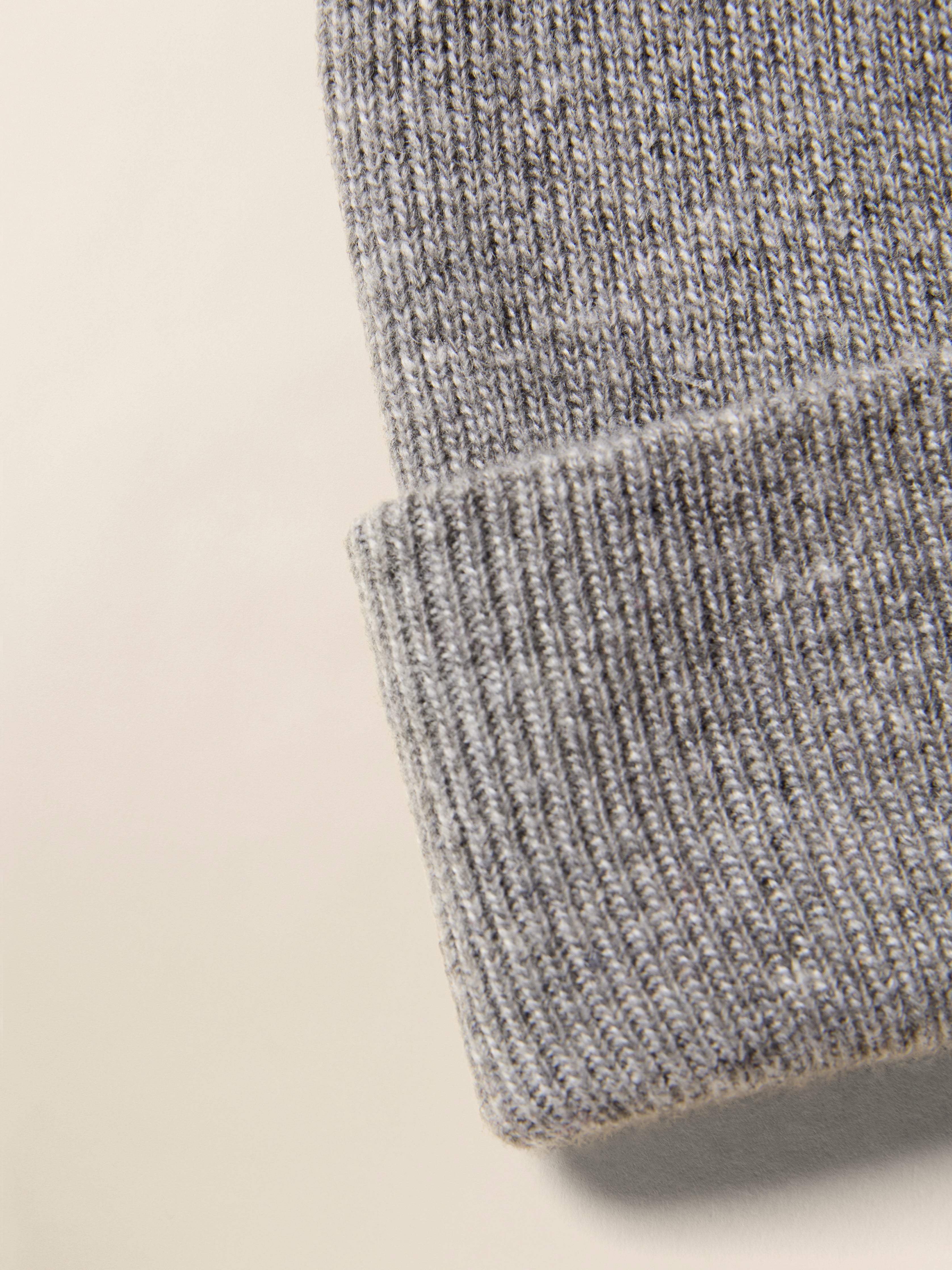 Faherty Logo Beanie - Grey Heather