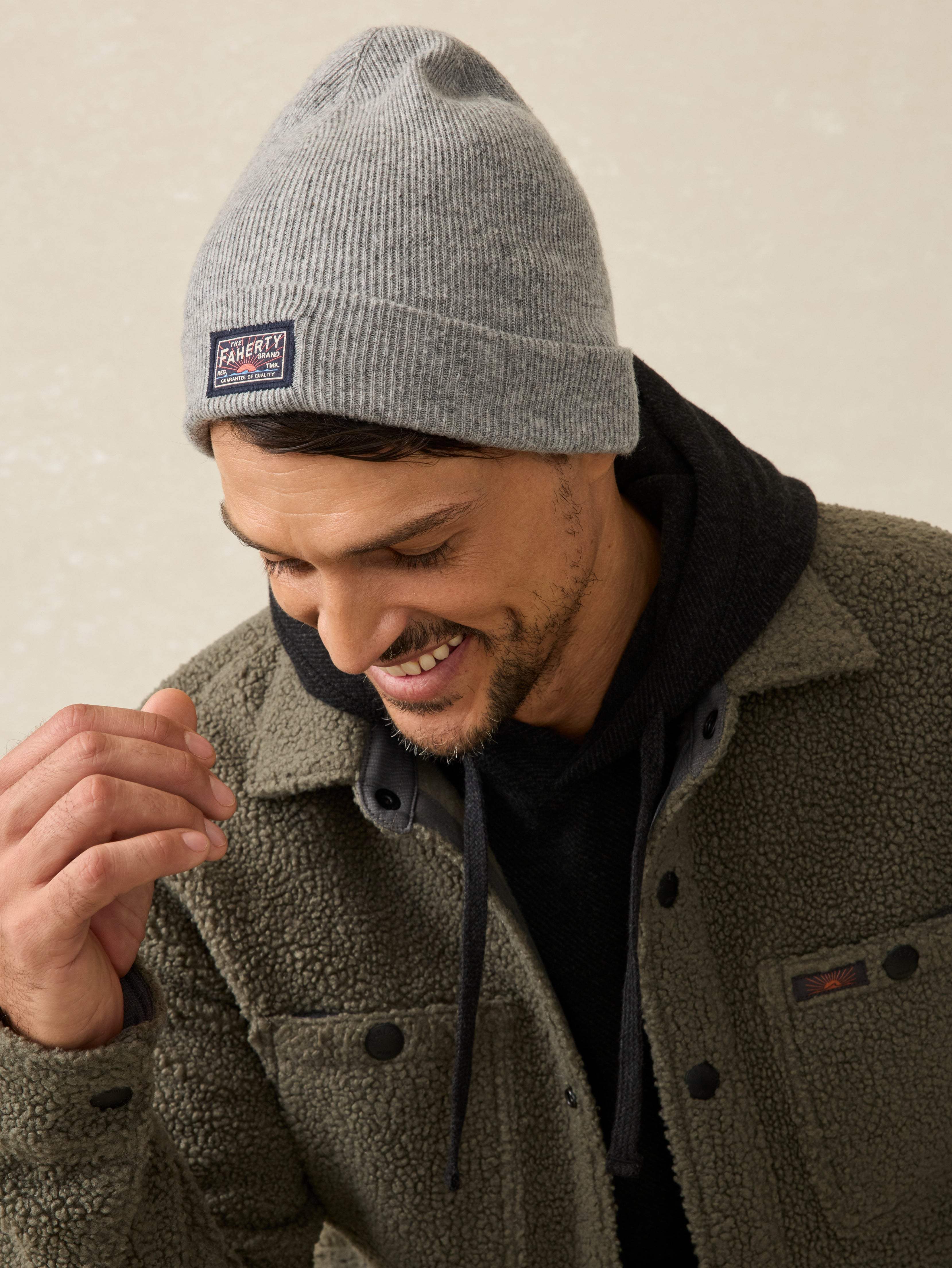 Faherty Logo Beanie - Grey Heather