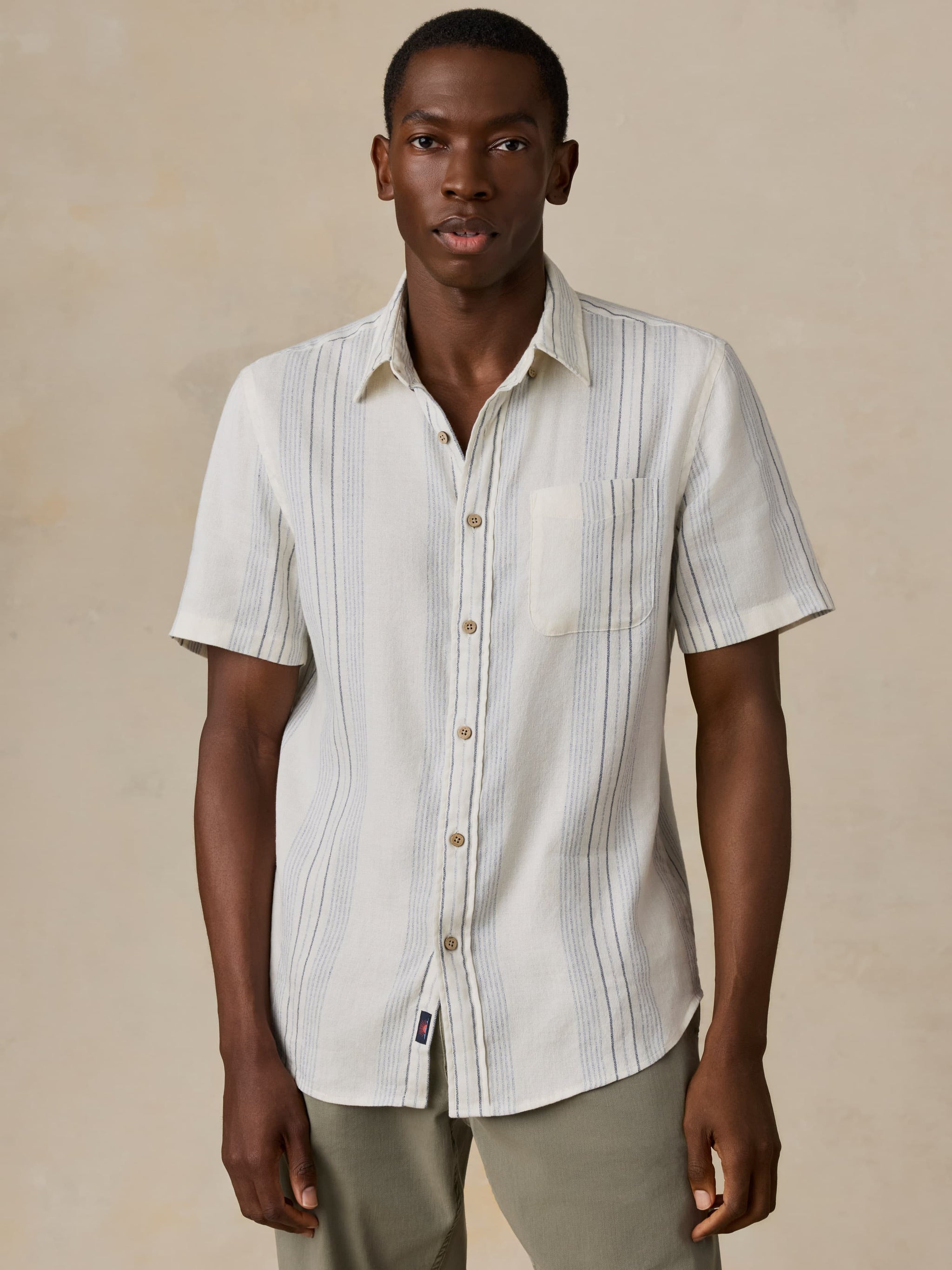 faherty breeze shirt dress Faherty Men's Short Sleeve Breeze Shirt River Shore Stripe / Medium