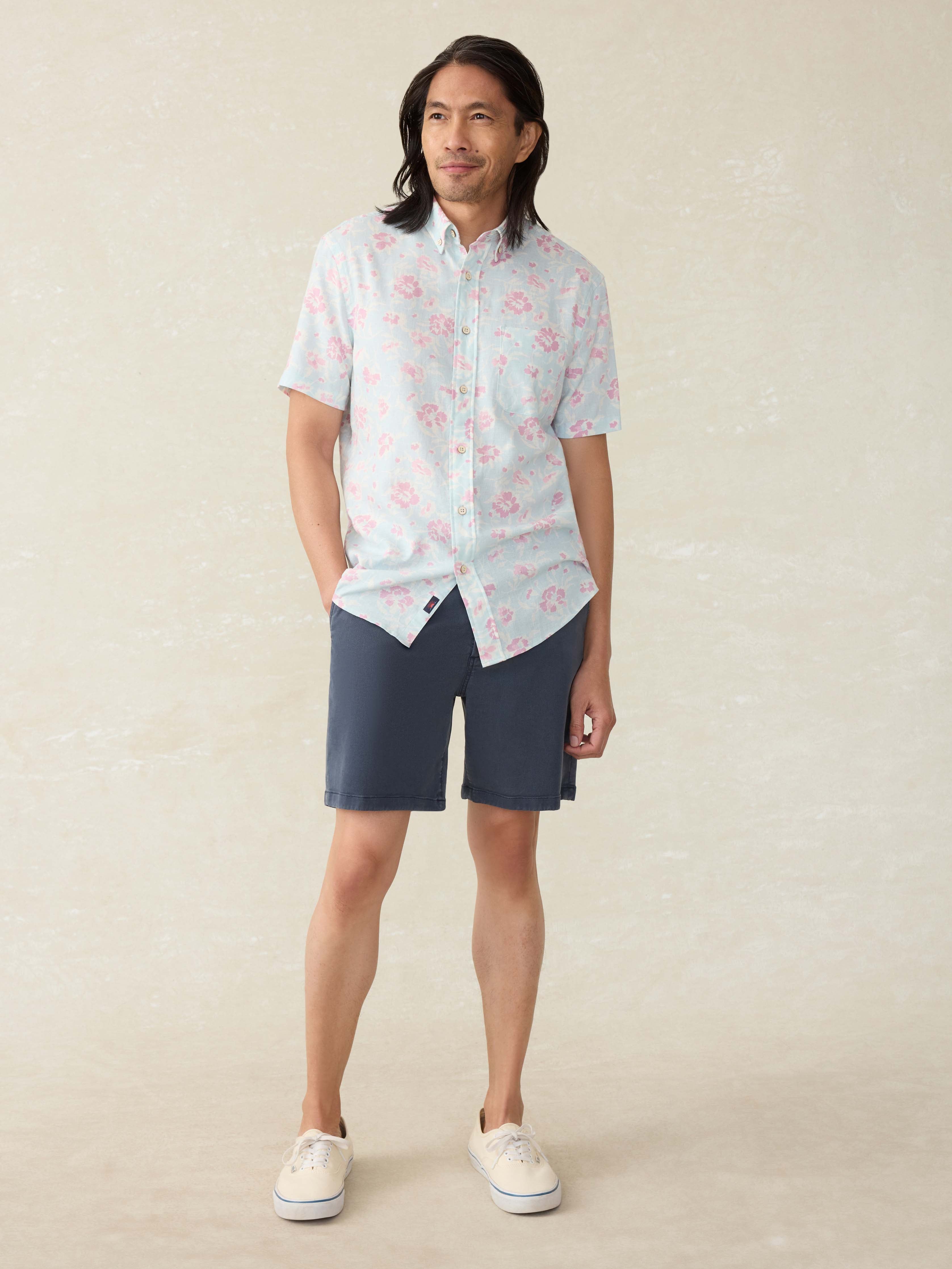 Short- Sleeve Breeze Shirt - Clear Waters Blossom