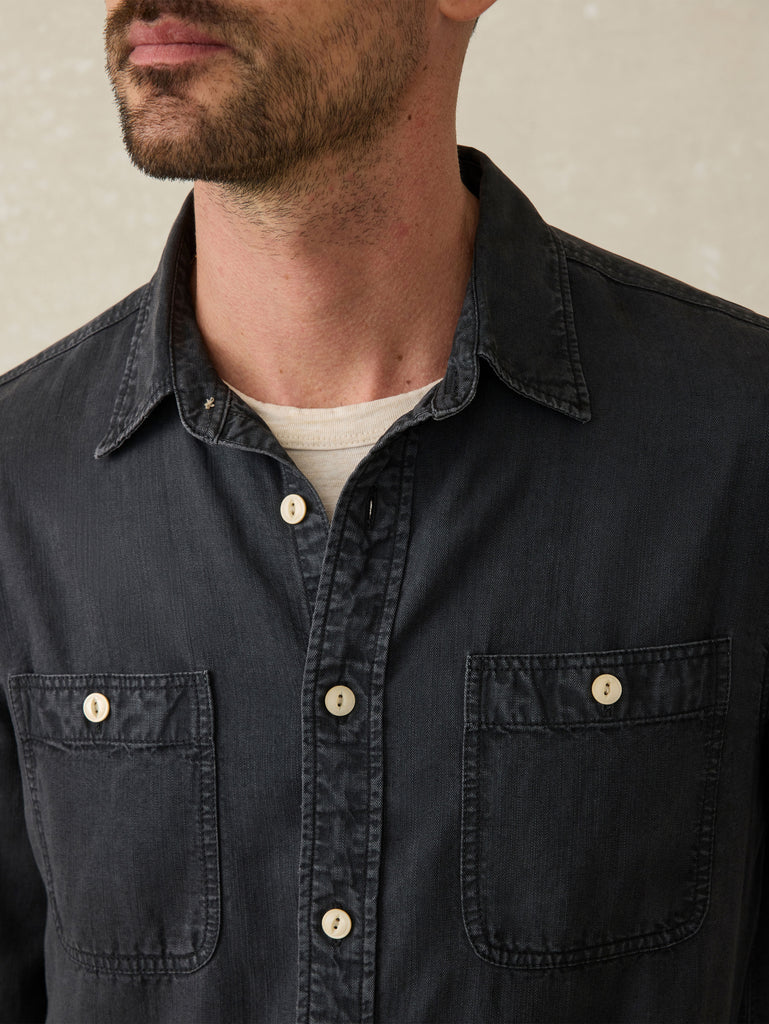 Tried & True Chambray Workshirt - Durango Black | Faherty Brand