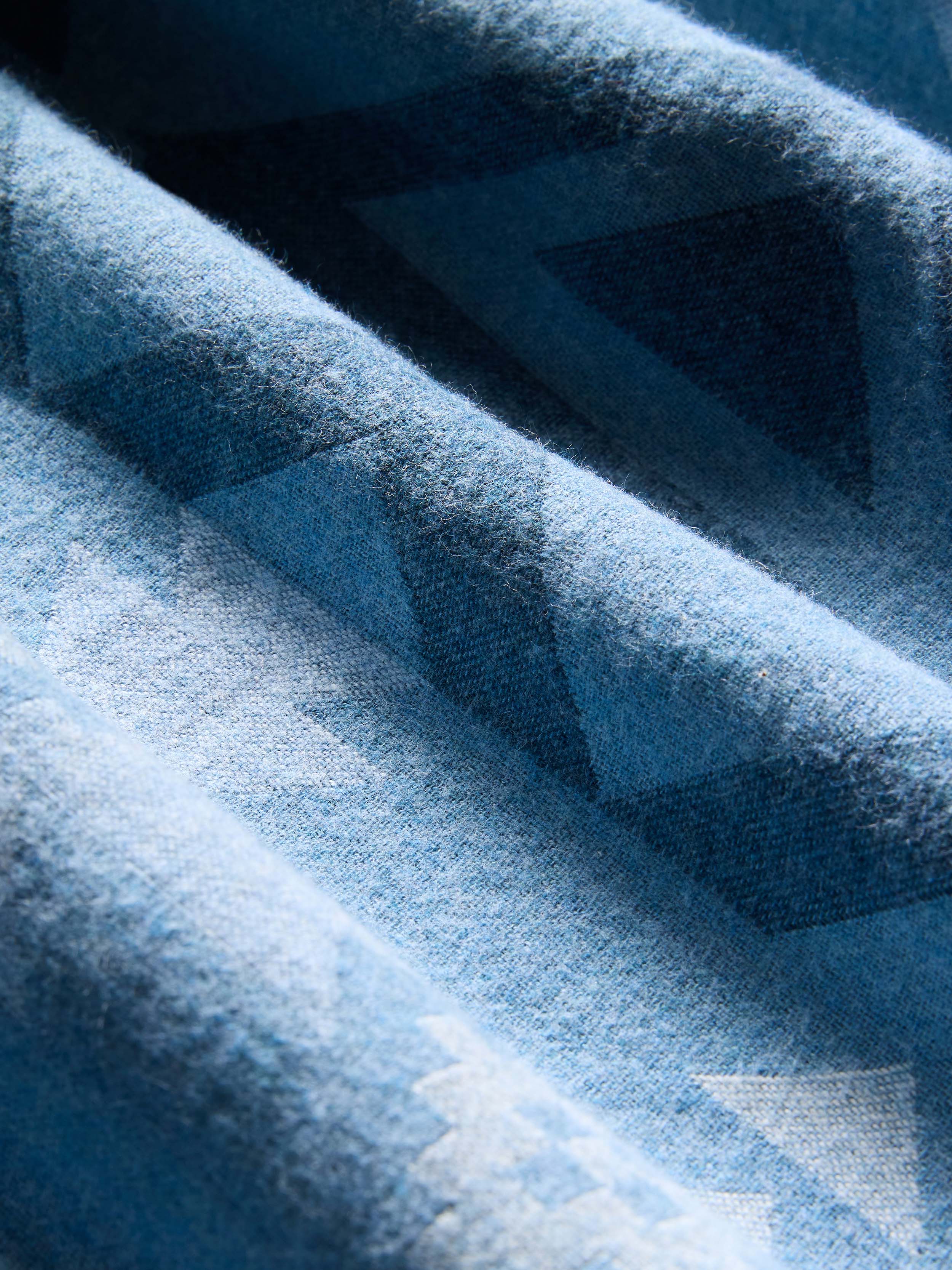 Doug Good Feather Adirondack Blanket - Chambray North Star