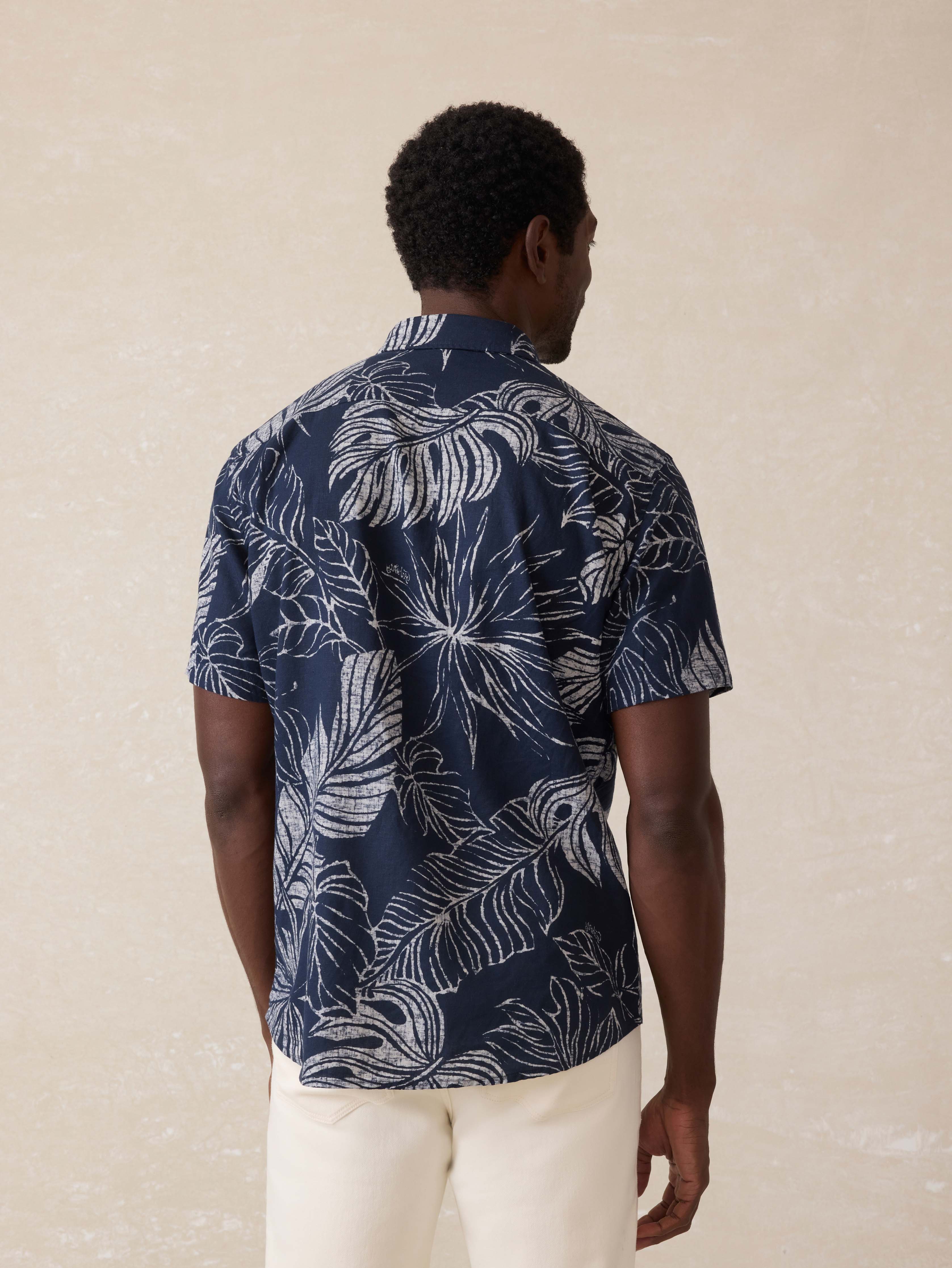 Short- Sleeve Breeze Shirt - Navy Perro Tropical