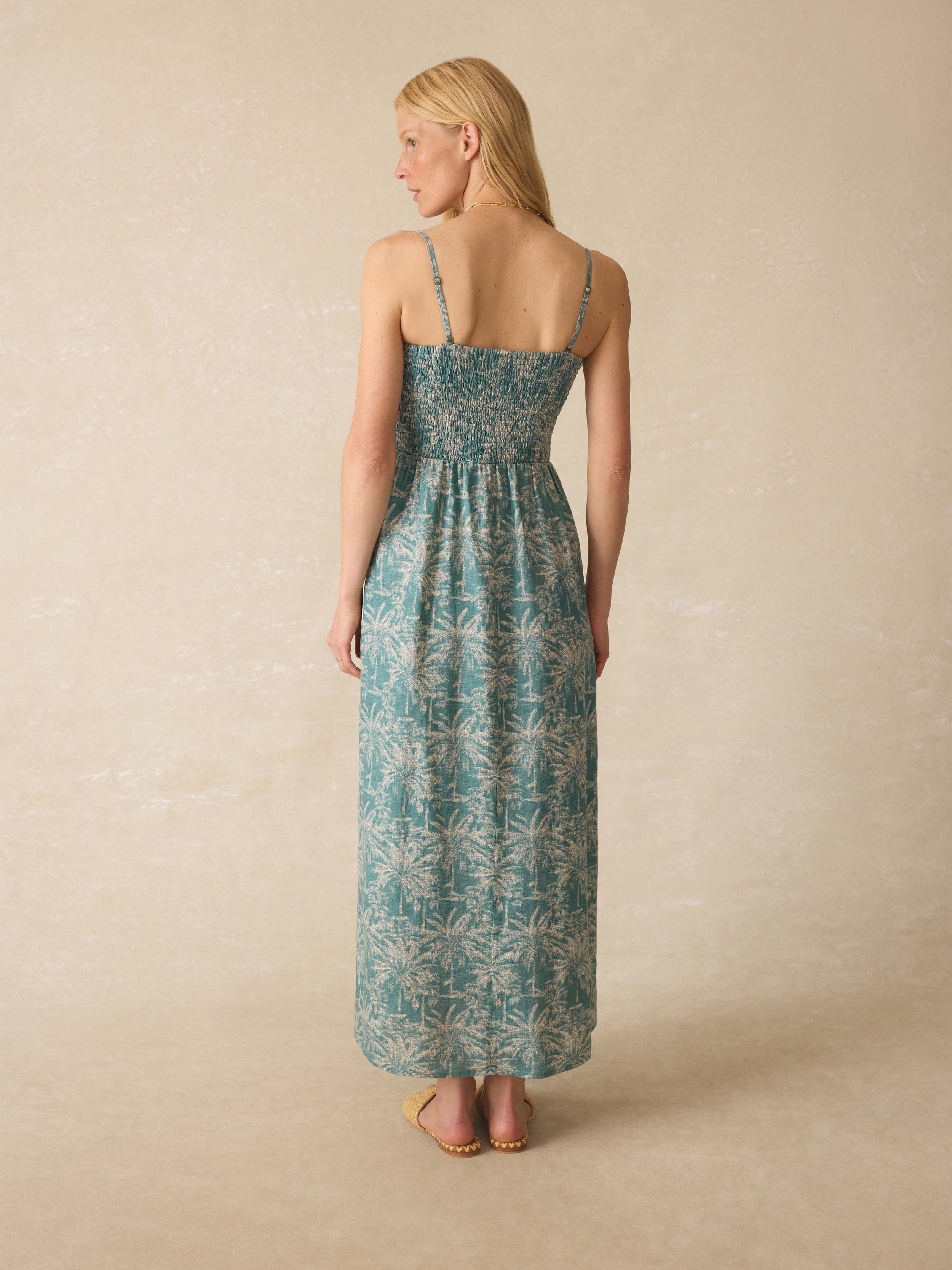Sunrise Smocked Dress - Maui Tropics