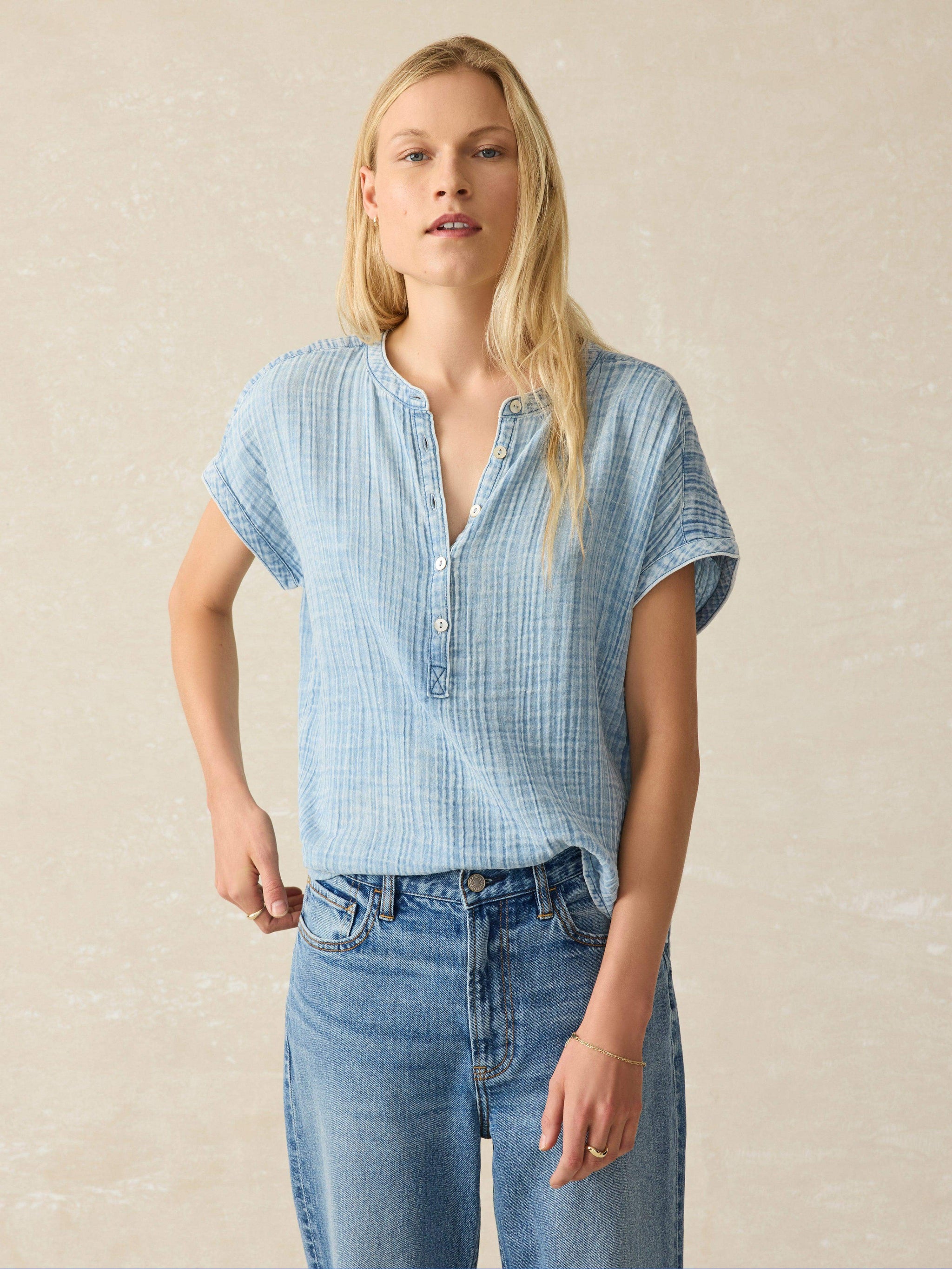 Dune Cotton Gauze Desmond Top - Light Indigo Wash