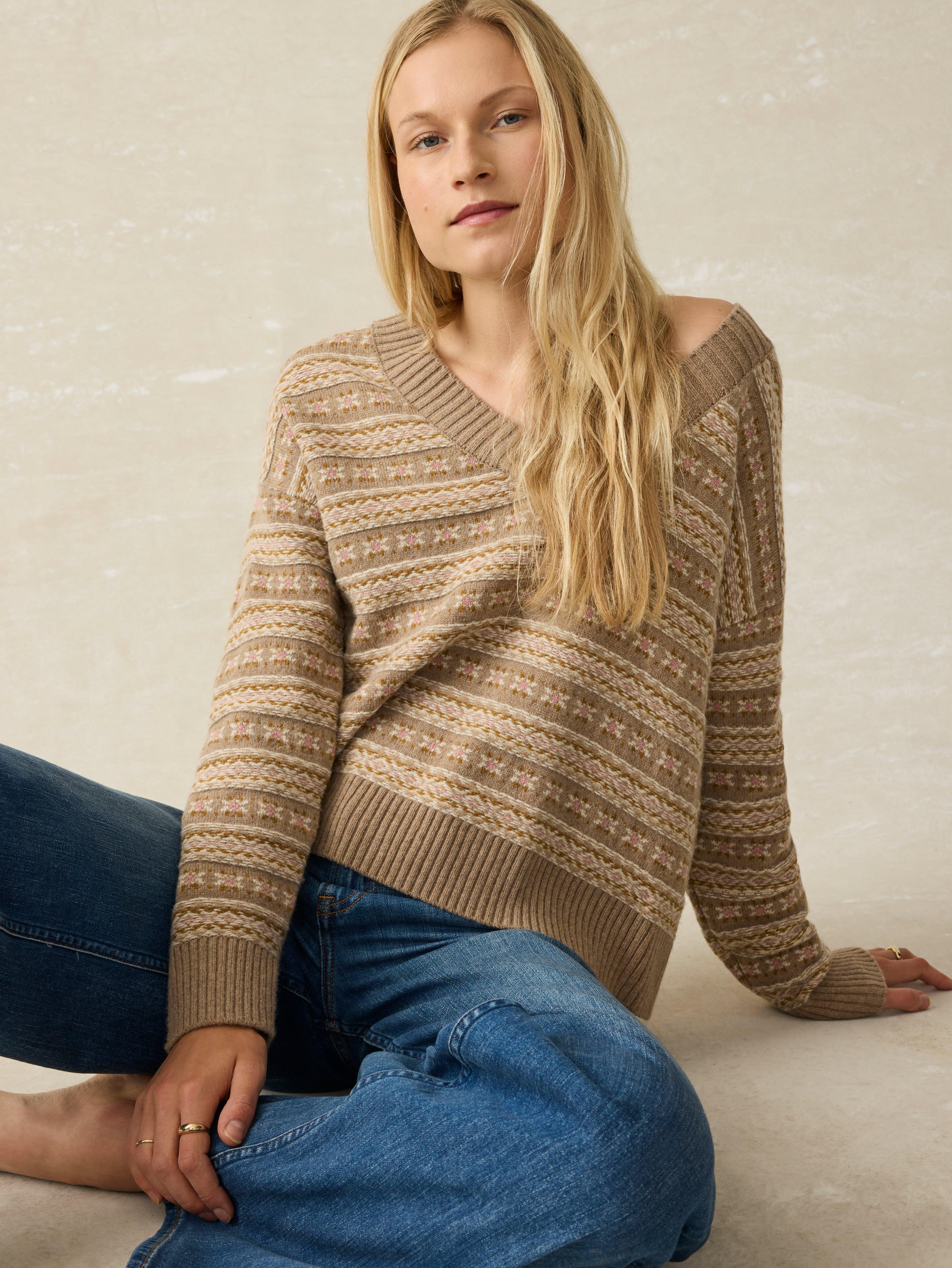 Highland Fairisle V-Neck Sweater - Sugar Cookie