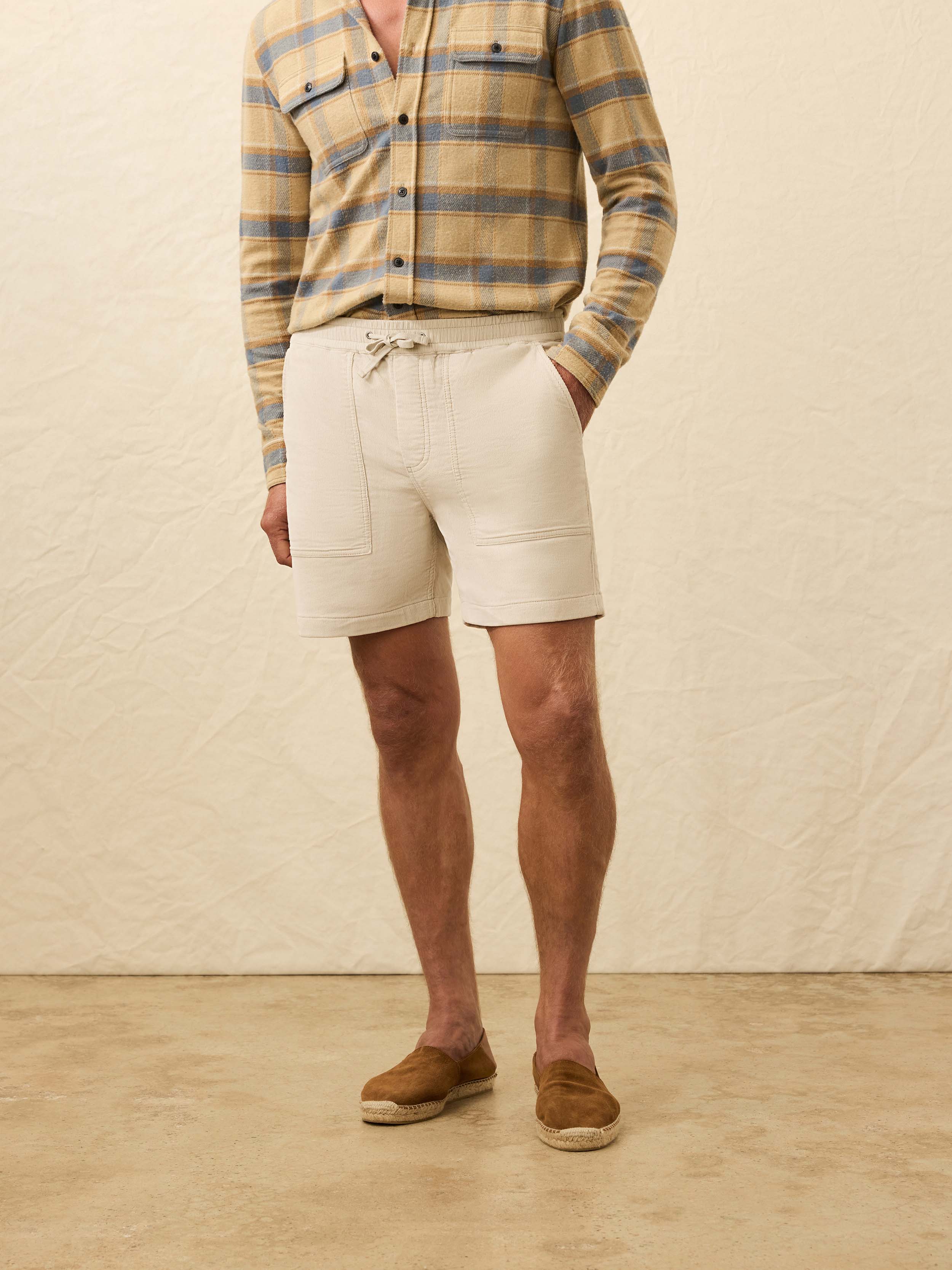 Corduroy Drawstring Utility Short - Plaza Stone | Faherty Brand