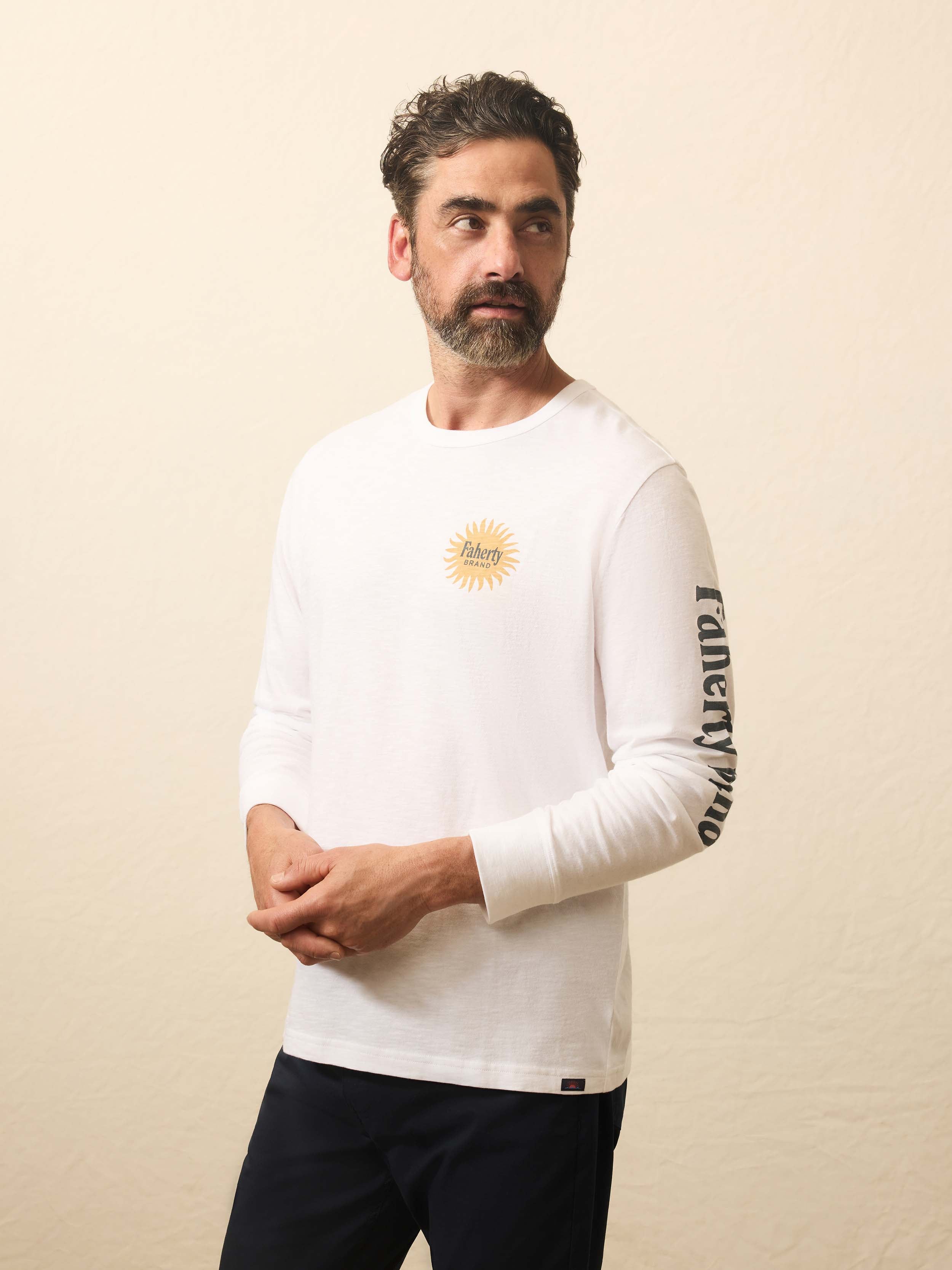 FAHERTY BRAND Sunwashed Tシャツ ホワイト Sunwashed Regenerative Tee - White | Faherty Brand