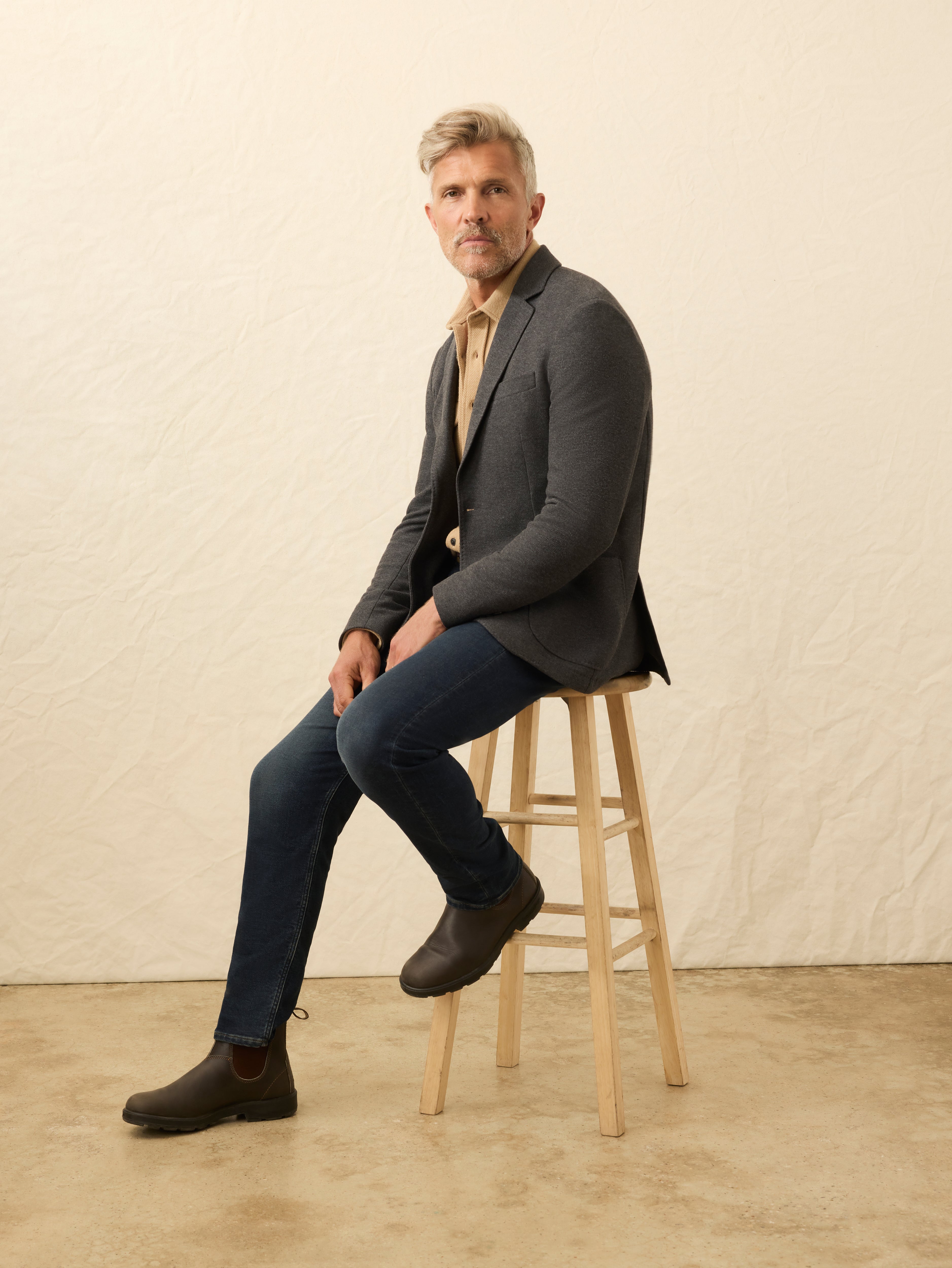 Knit Blazer - Charcoal Cliff