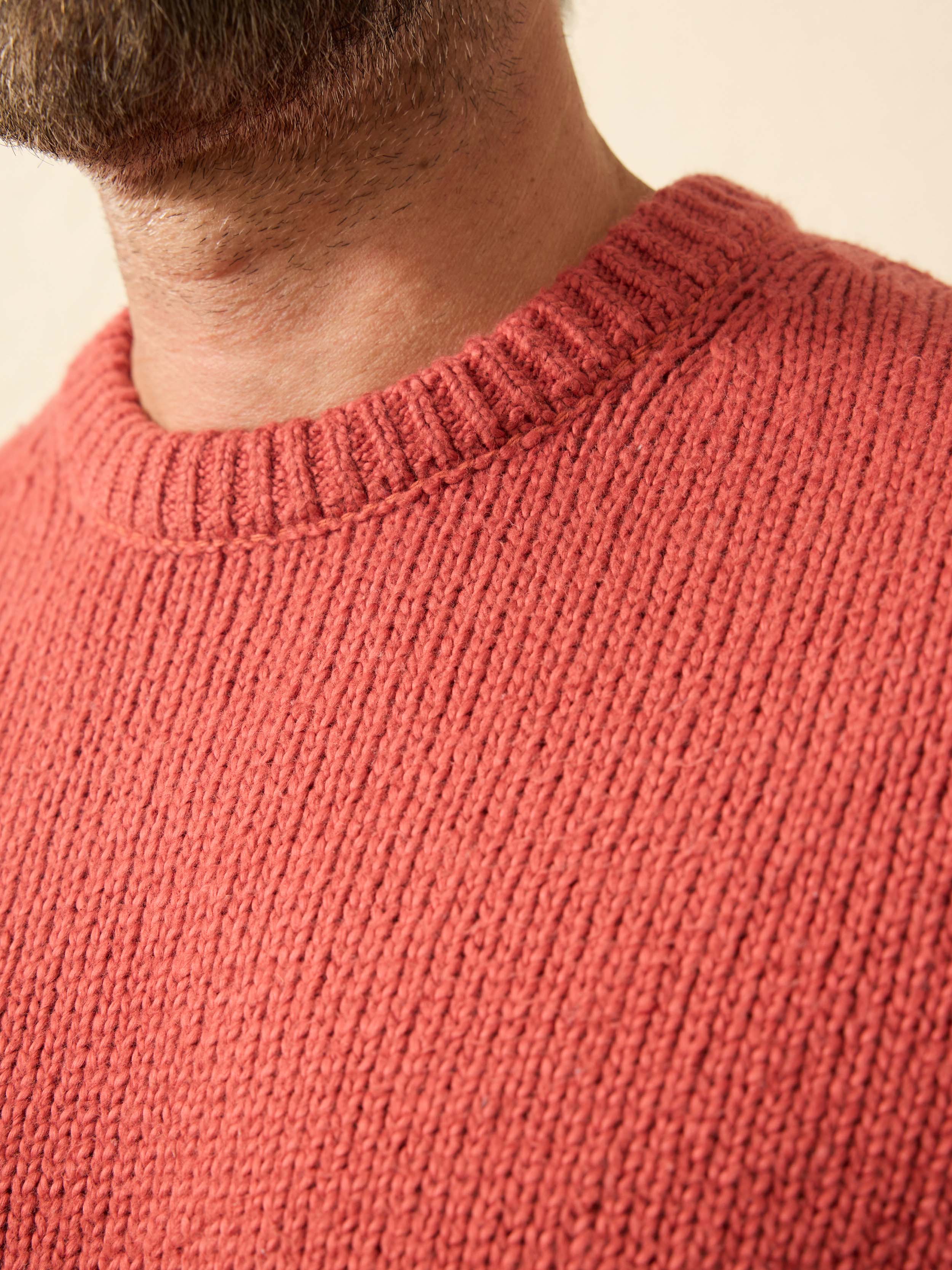 【レッド】エンボス加工ウールライククルーネックニットプルオーバー <NATIVE> (MENS) URBAN RESEARCH ROSSO MEN セーター ニット 「XLサイズあり