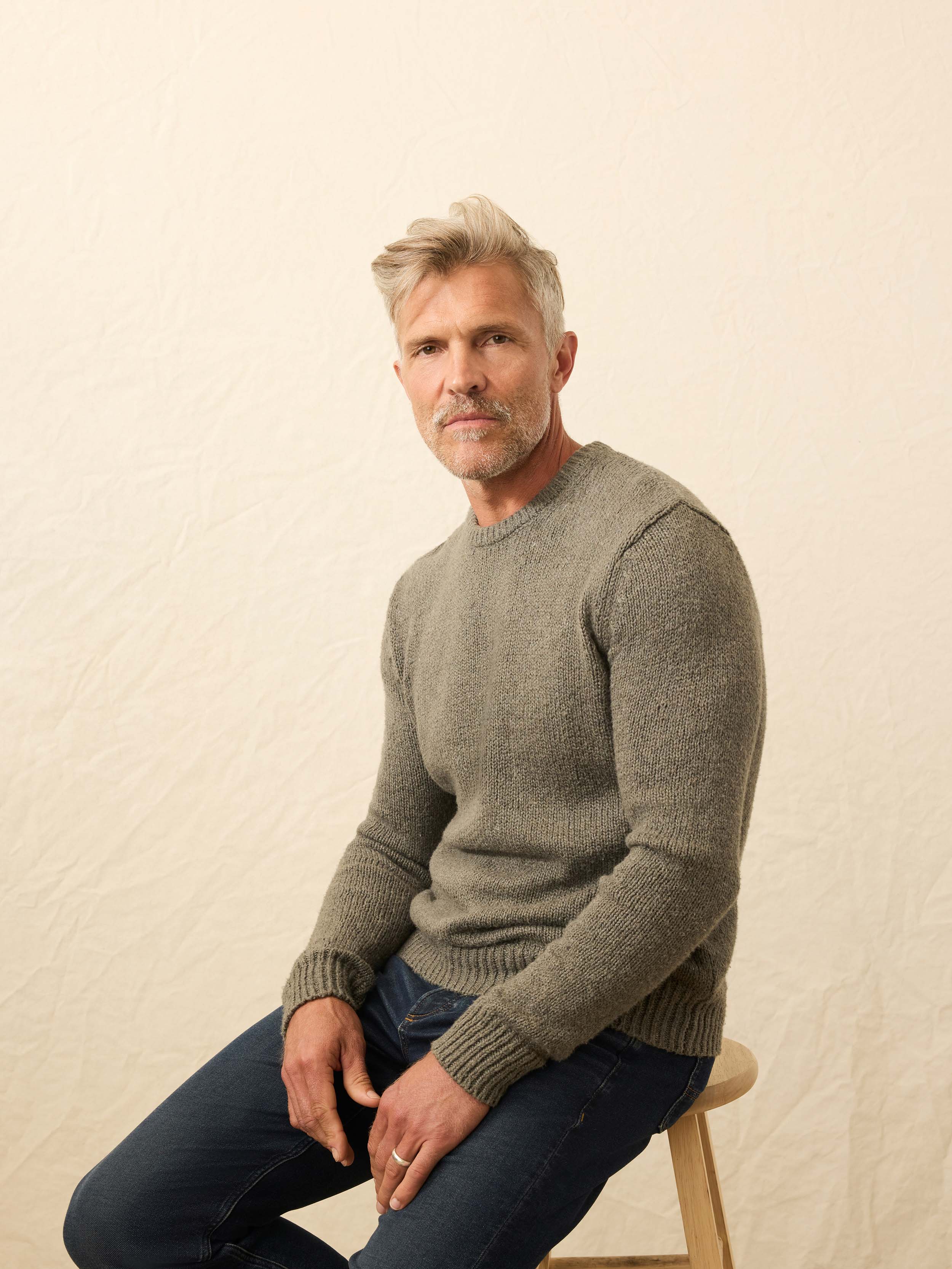 Heirloom Crewneck Sweater - Olive Cove