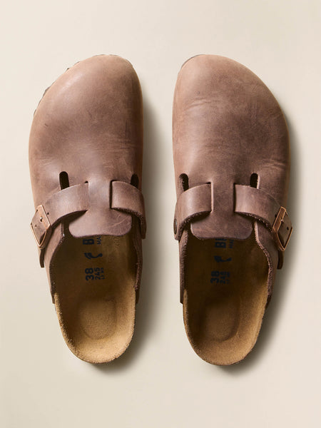 tobacco brown vs habana What colour is the Arizona on the left? Thought it was the brown, but the colour looks a lot warmer : r/Birkenstocks The deep heel cup causes the flesh of your heels to move under the heel bones for natural added cushioning Boston Oiled - Oiled Leather