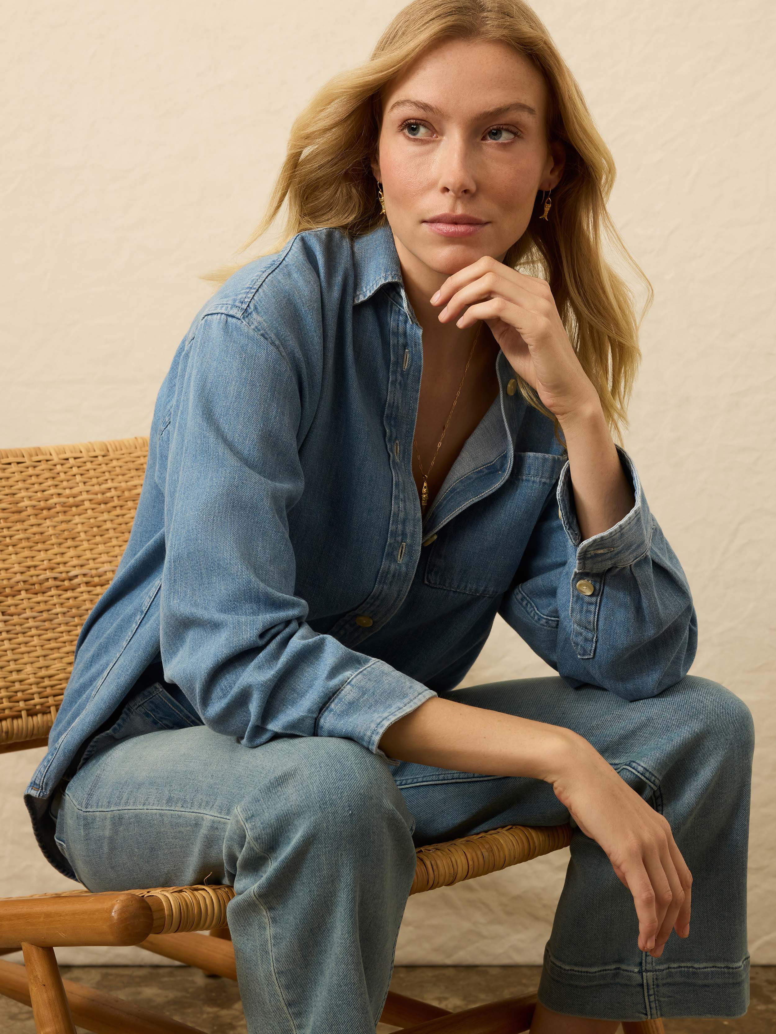 | Sunfair Denim Relaxed Shirt - Glacier Bay Wash | Faherty Brand