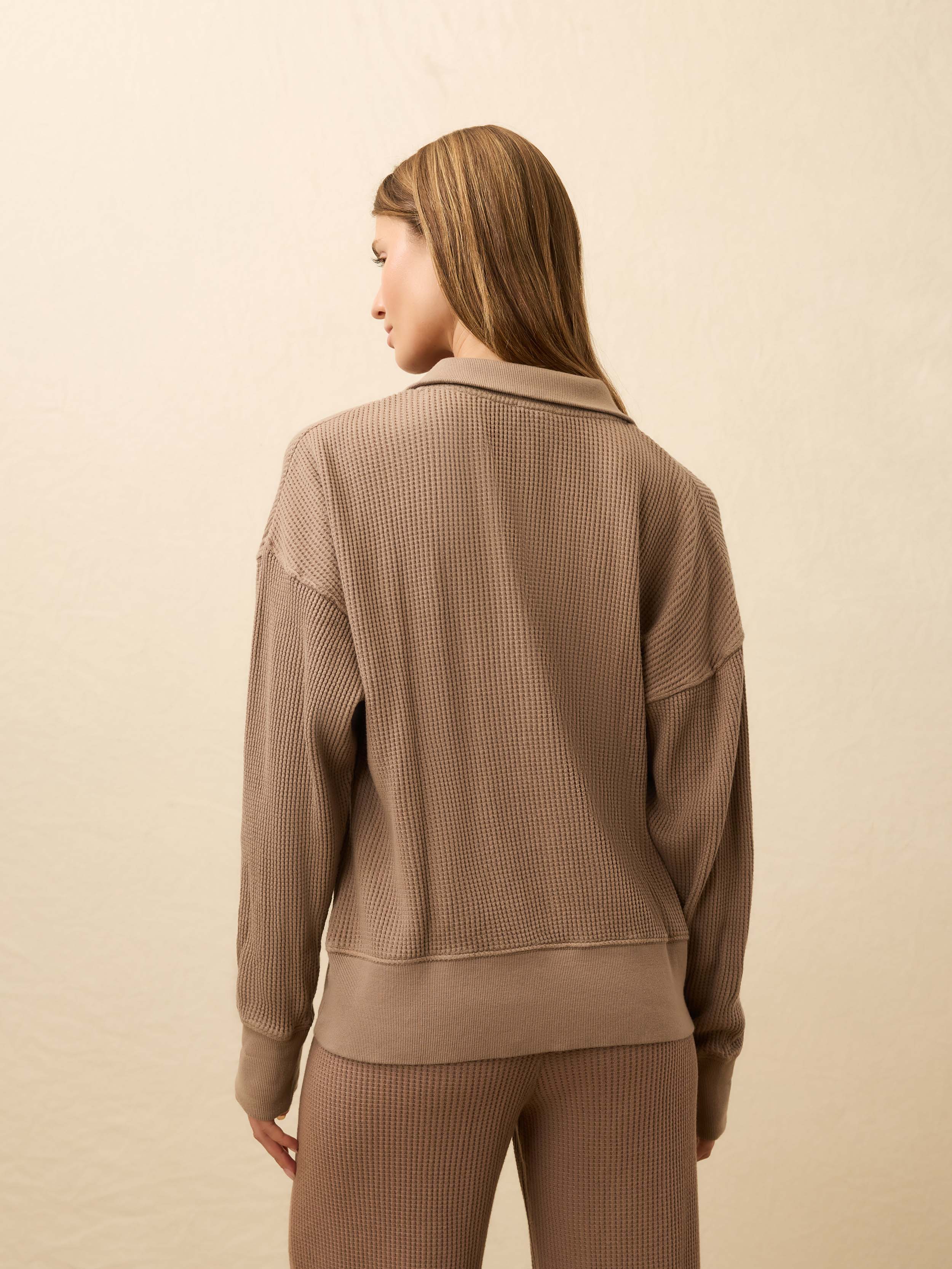 Apres Waffle Henley - Wood Smoke | Faherty Brand