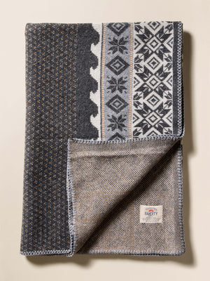 Nordic Fairisle Blanket - Charcoal Winter Beach