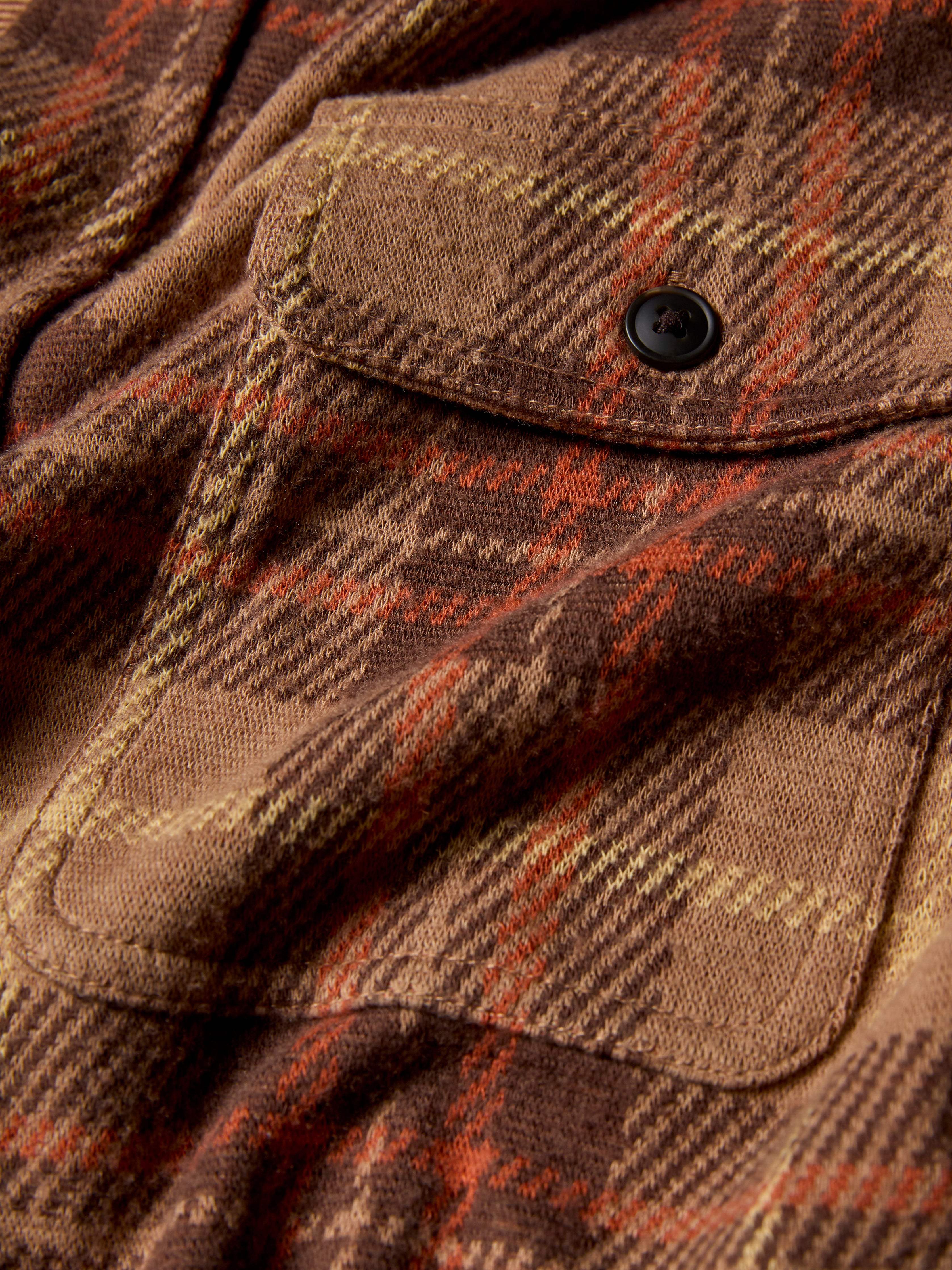 Legend™ Sweater Shirt - Cedar Sands Plaid
