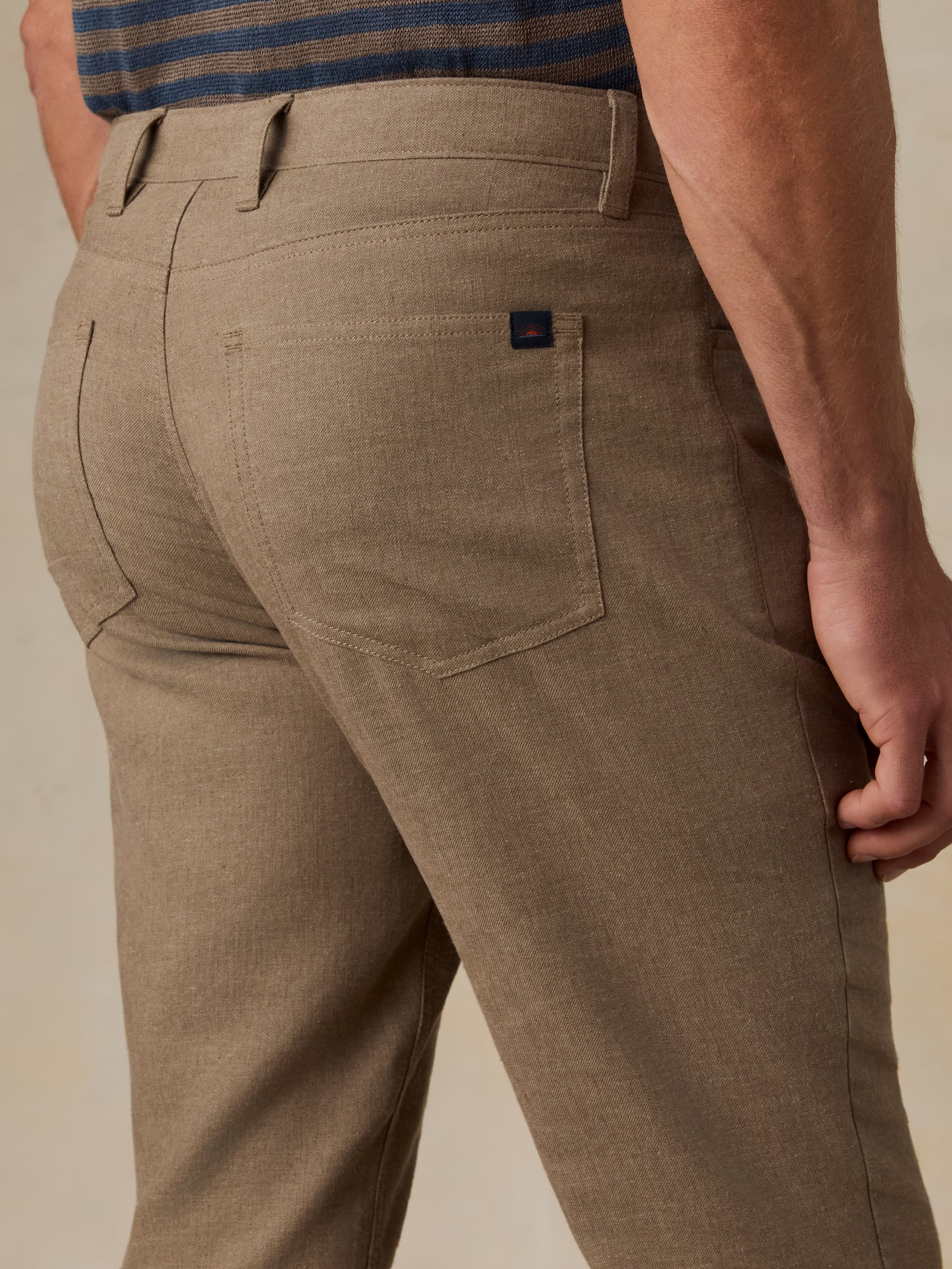 Movement Linen 5-Pocket Pant - Island Shores | Faherty Brand