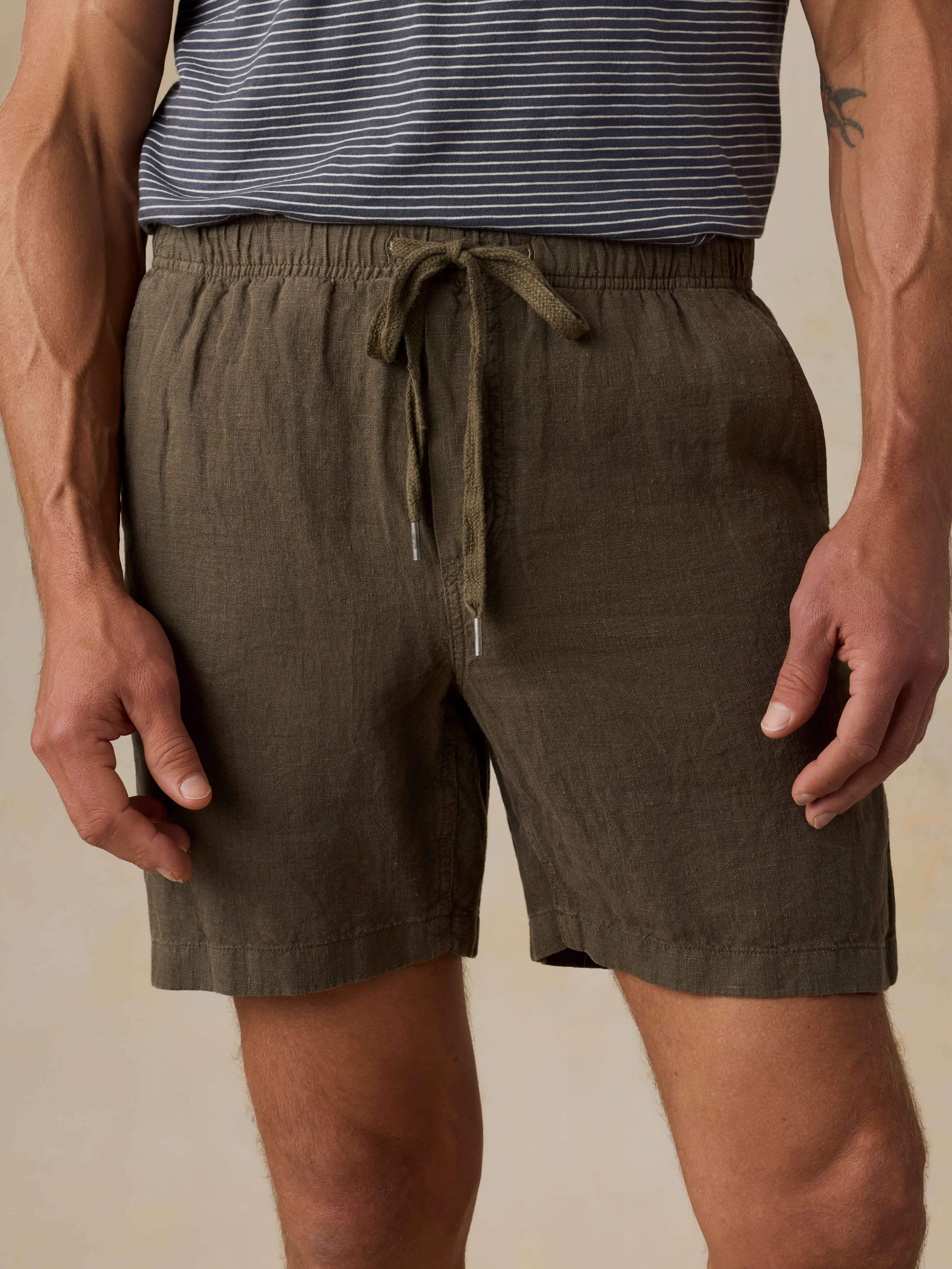 Essential Linen Short (6.5