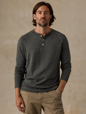 Long-Sleeve Cloud Henley - Deep Olive Feeder