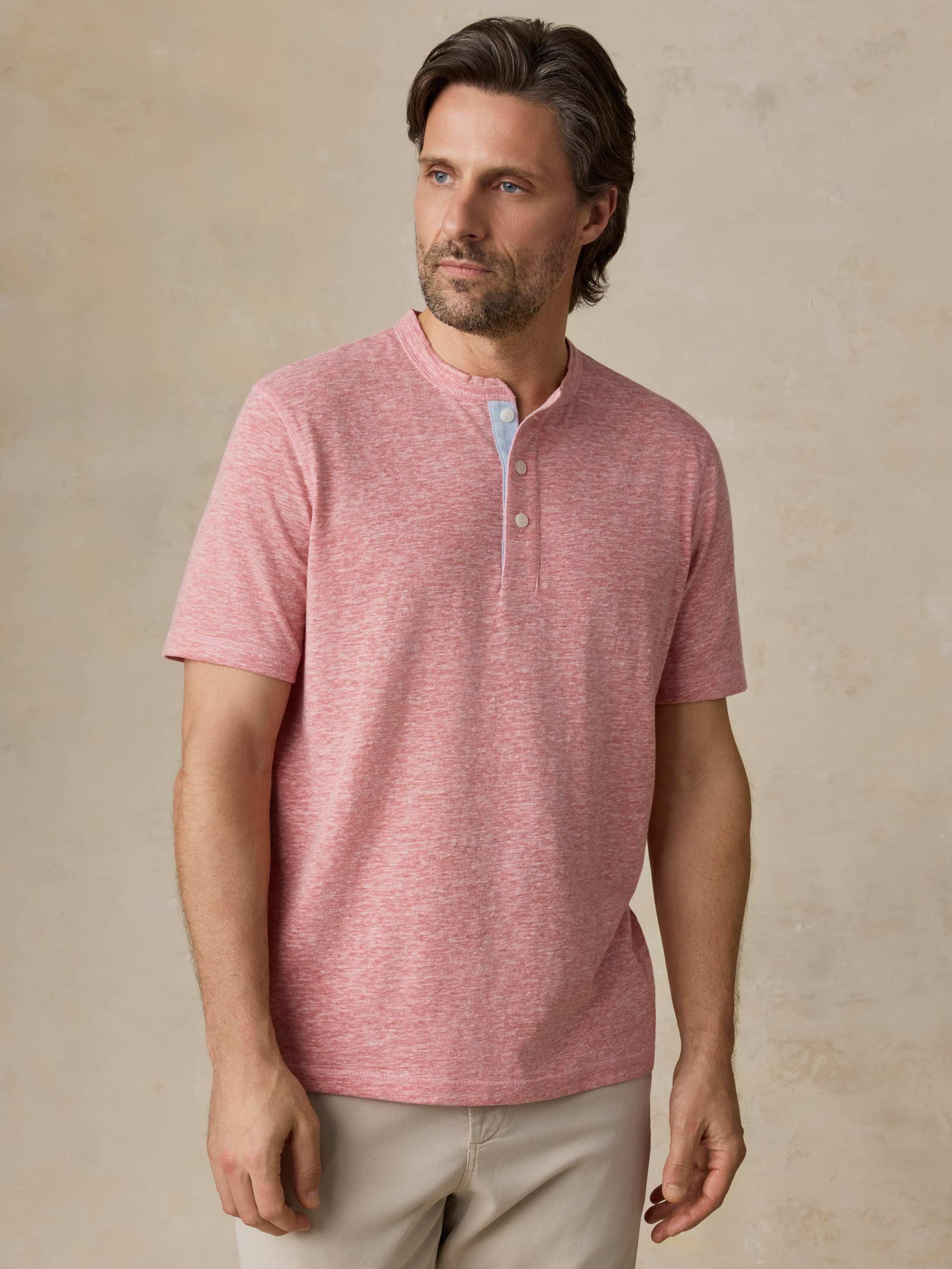  | Short-Sleeve Breeze Henley - Faded Flag | Faherty Brand