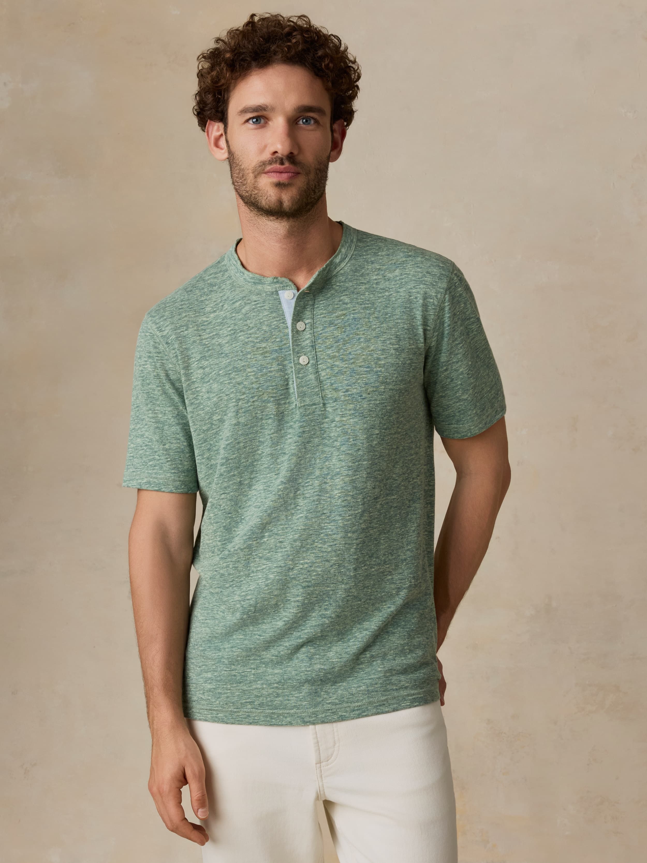 Short-Sleeve Breeze Henley - Woodsy Green Heather | Faherty Brand