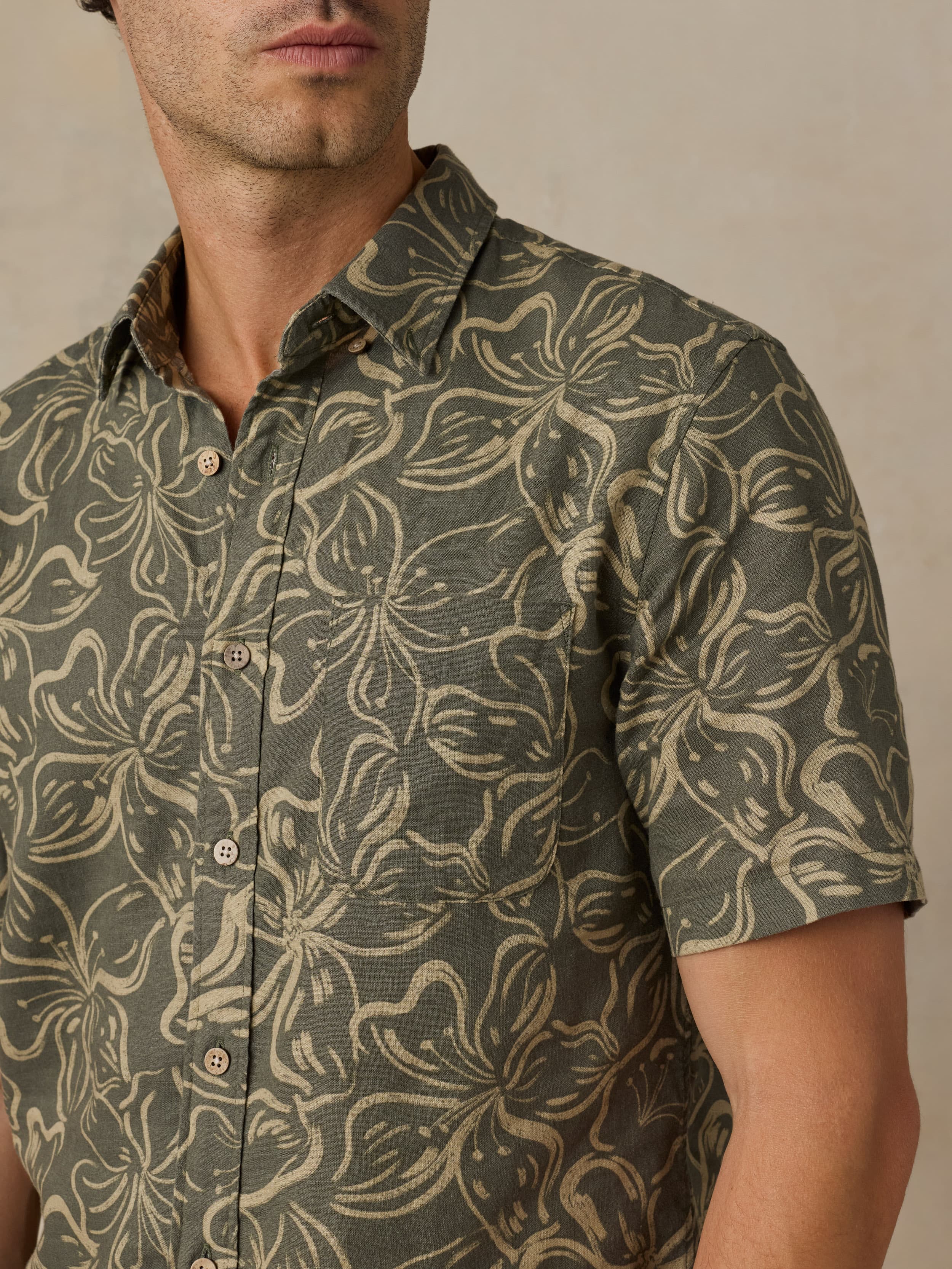 Short-Sleeve Breeze Shirt - Light Pine Blossom | Faherty Brand