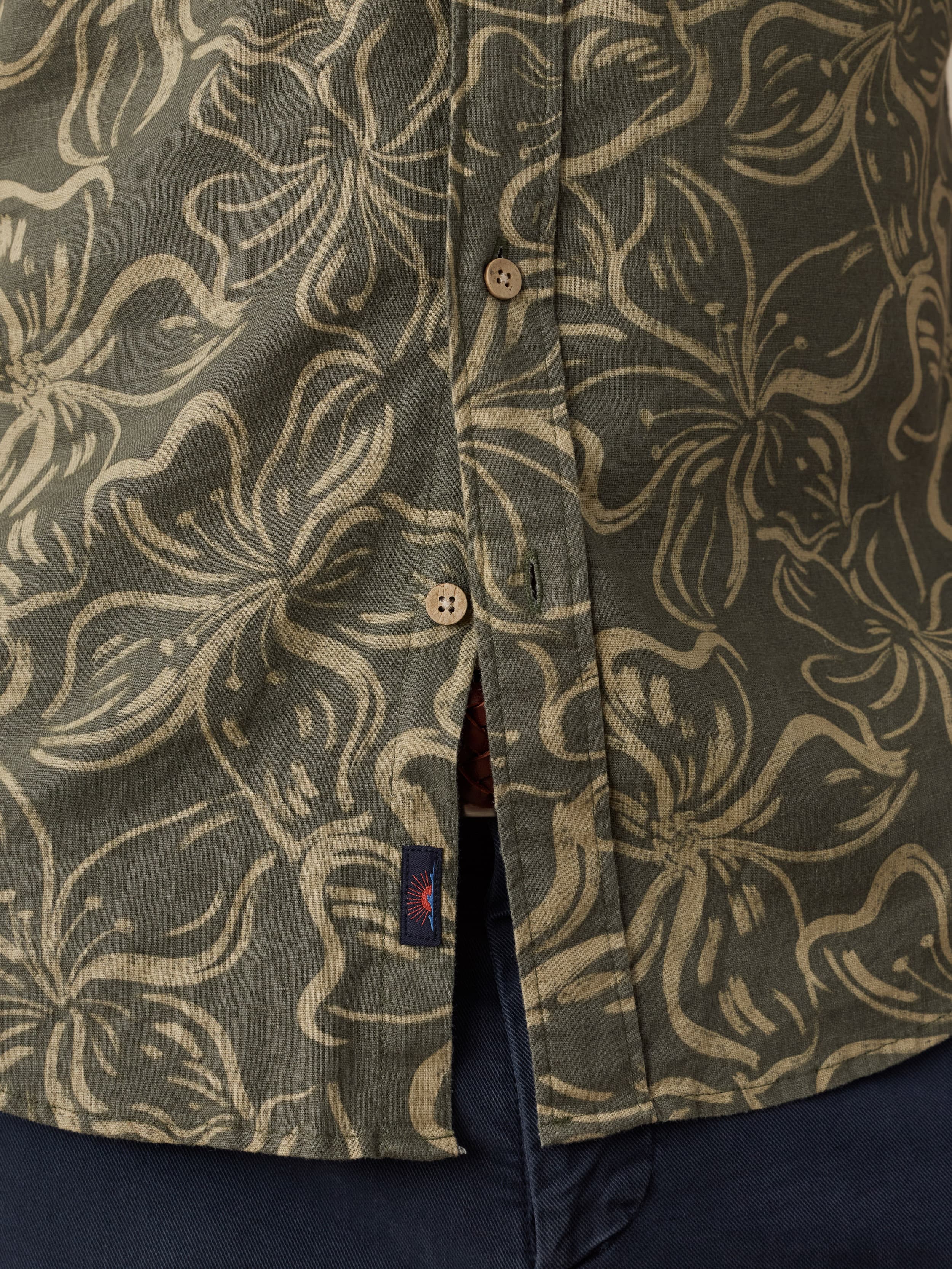 Short-Sleeve Breeze Shirt - Light Pine Blossom | Faherty Brand