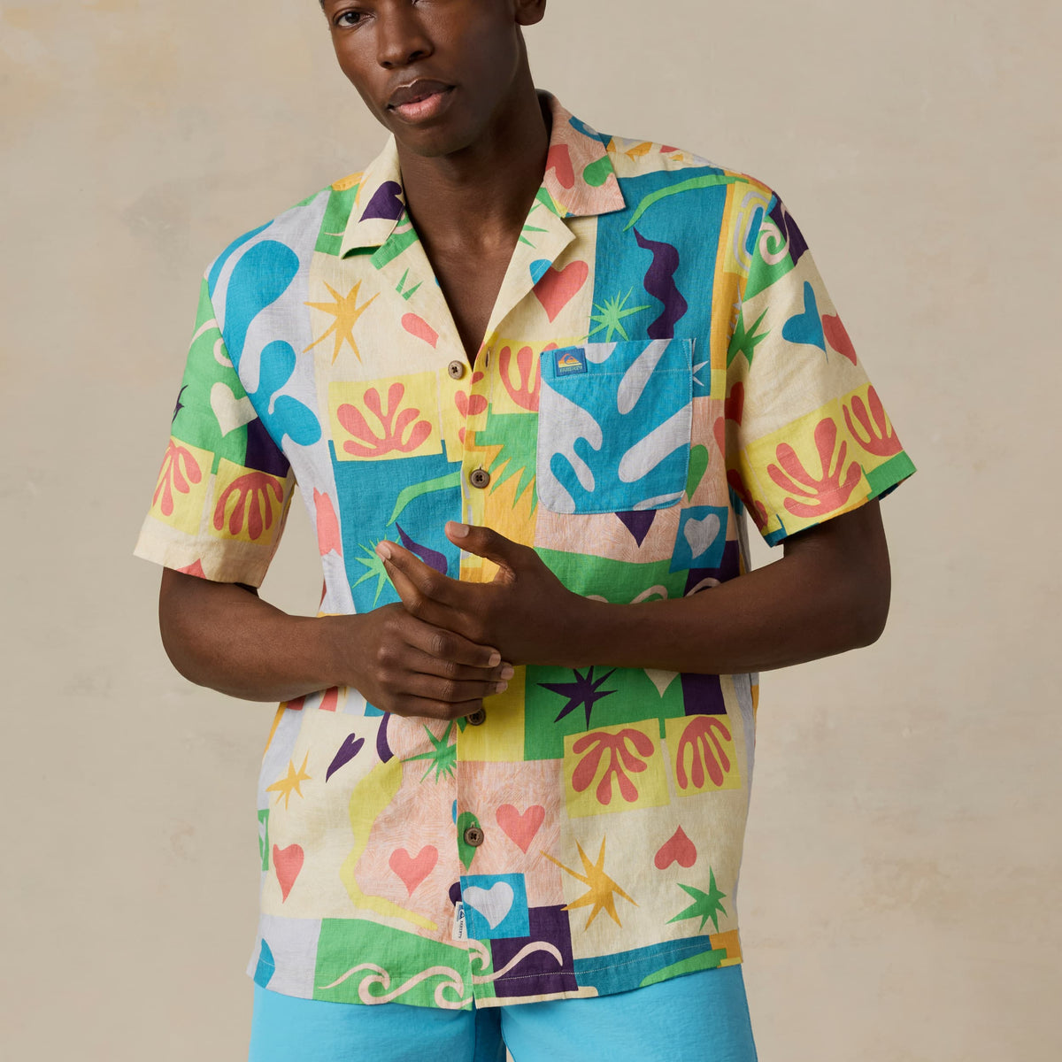quiksilver dress shirts Quiksilver Men's Cantina Classic Short Sleeve Cotton Shirt