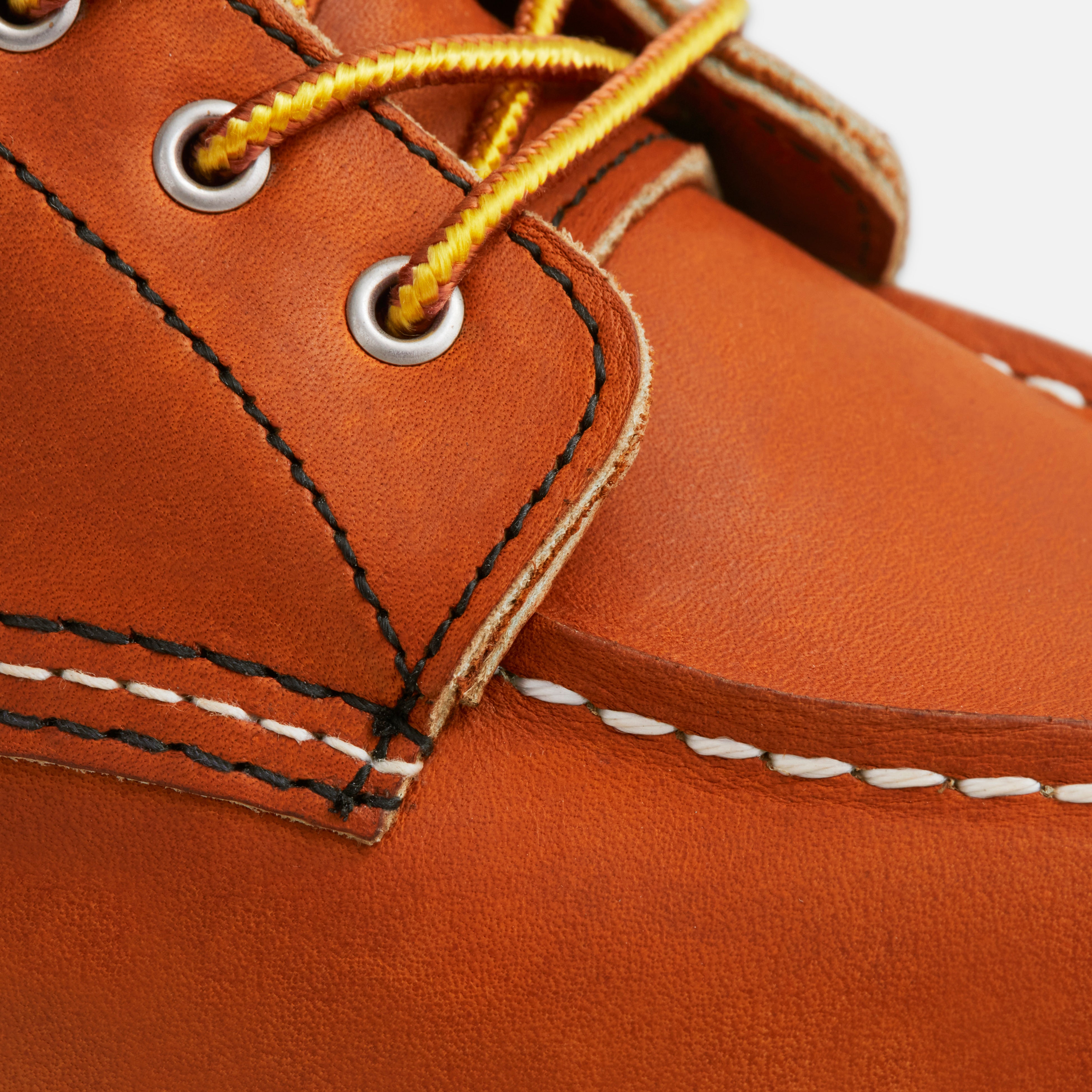 Red Wing Women's Classic Moc - Oro Legacy Leather