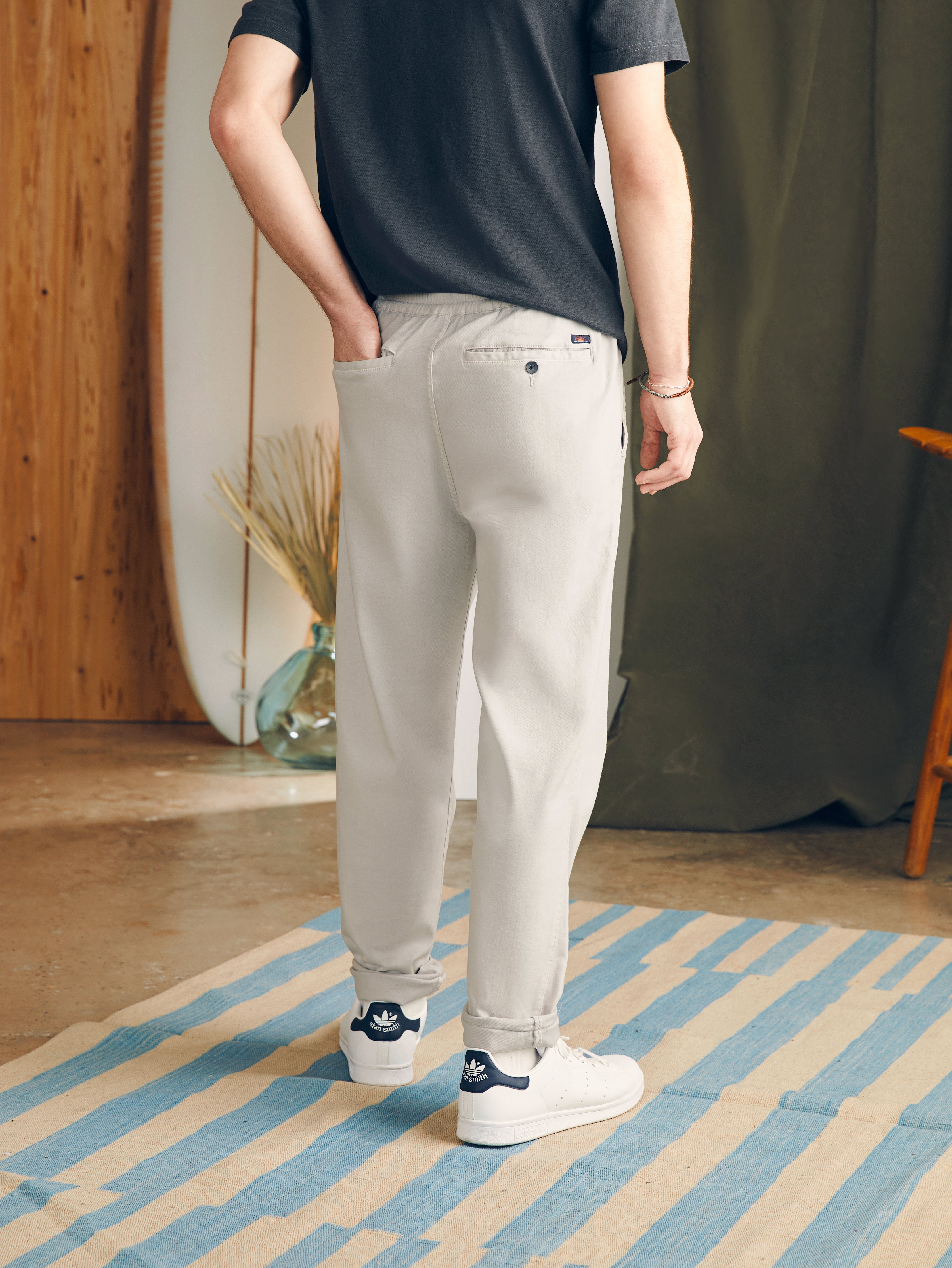 Essential Drawstring Pant