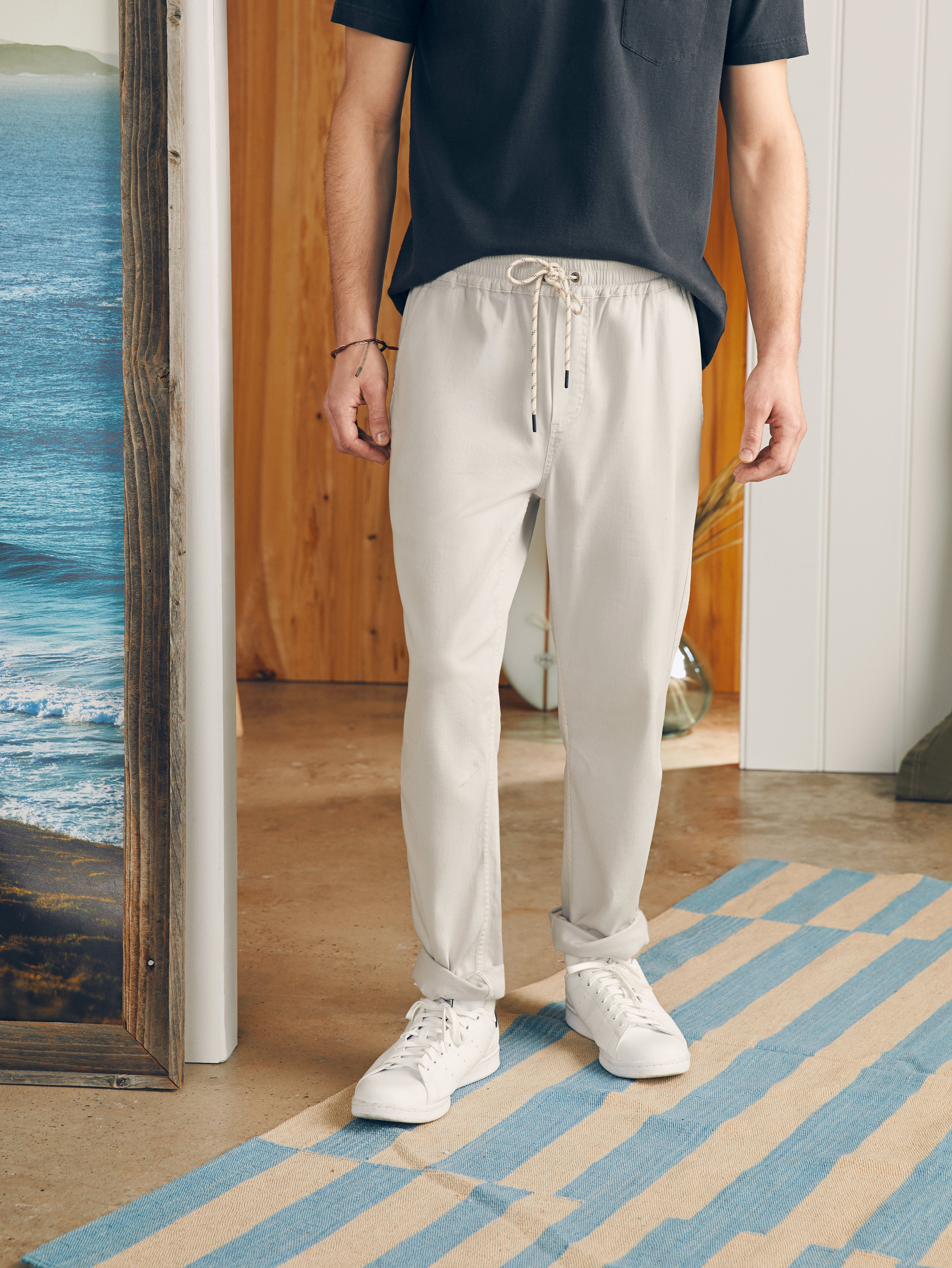 Essential Drawstring Pant