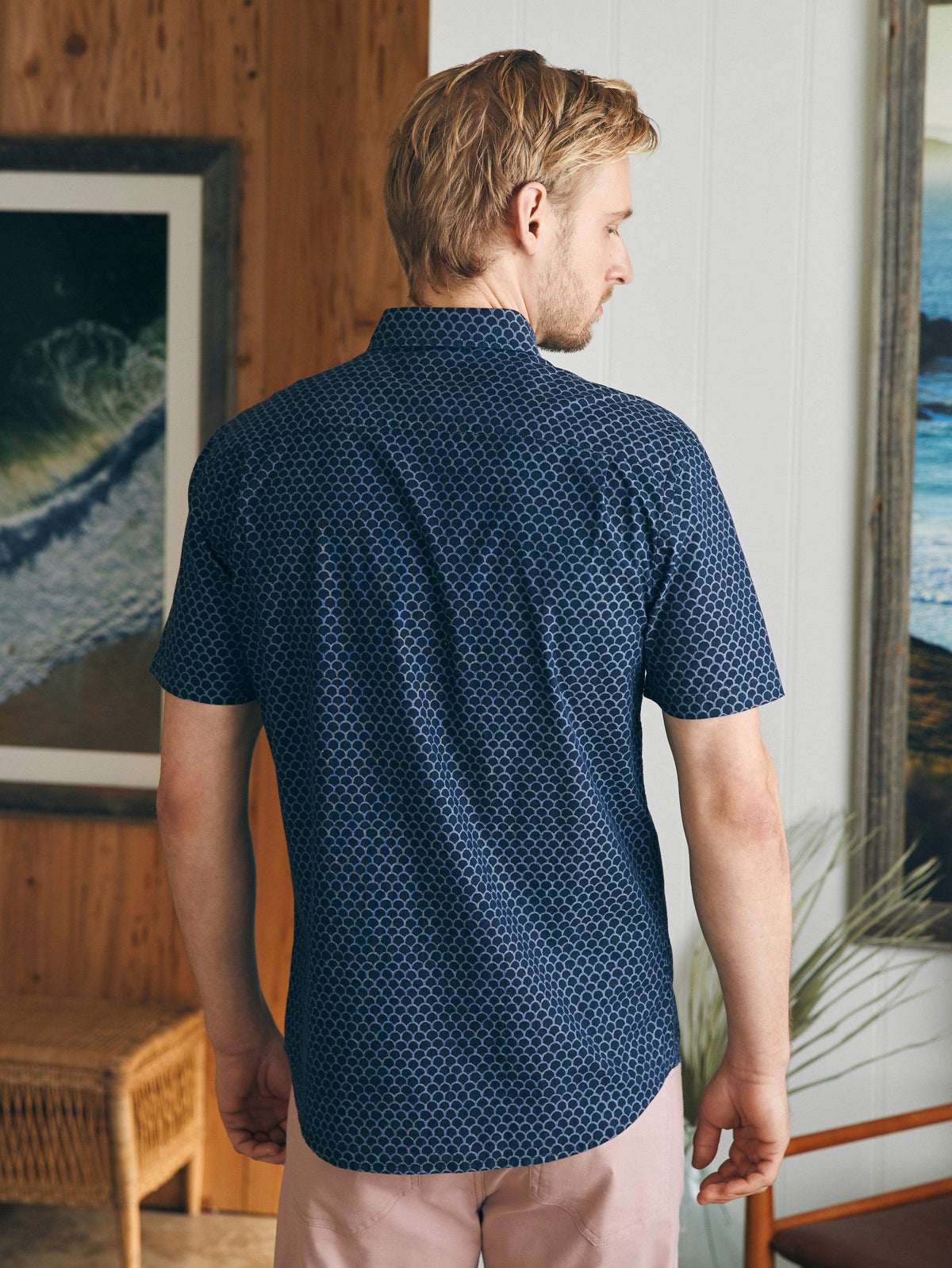 Short-Sleeve Stretch Playa Shirt - Midnight Fish Scale, image 5 of 5