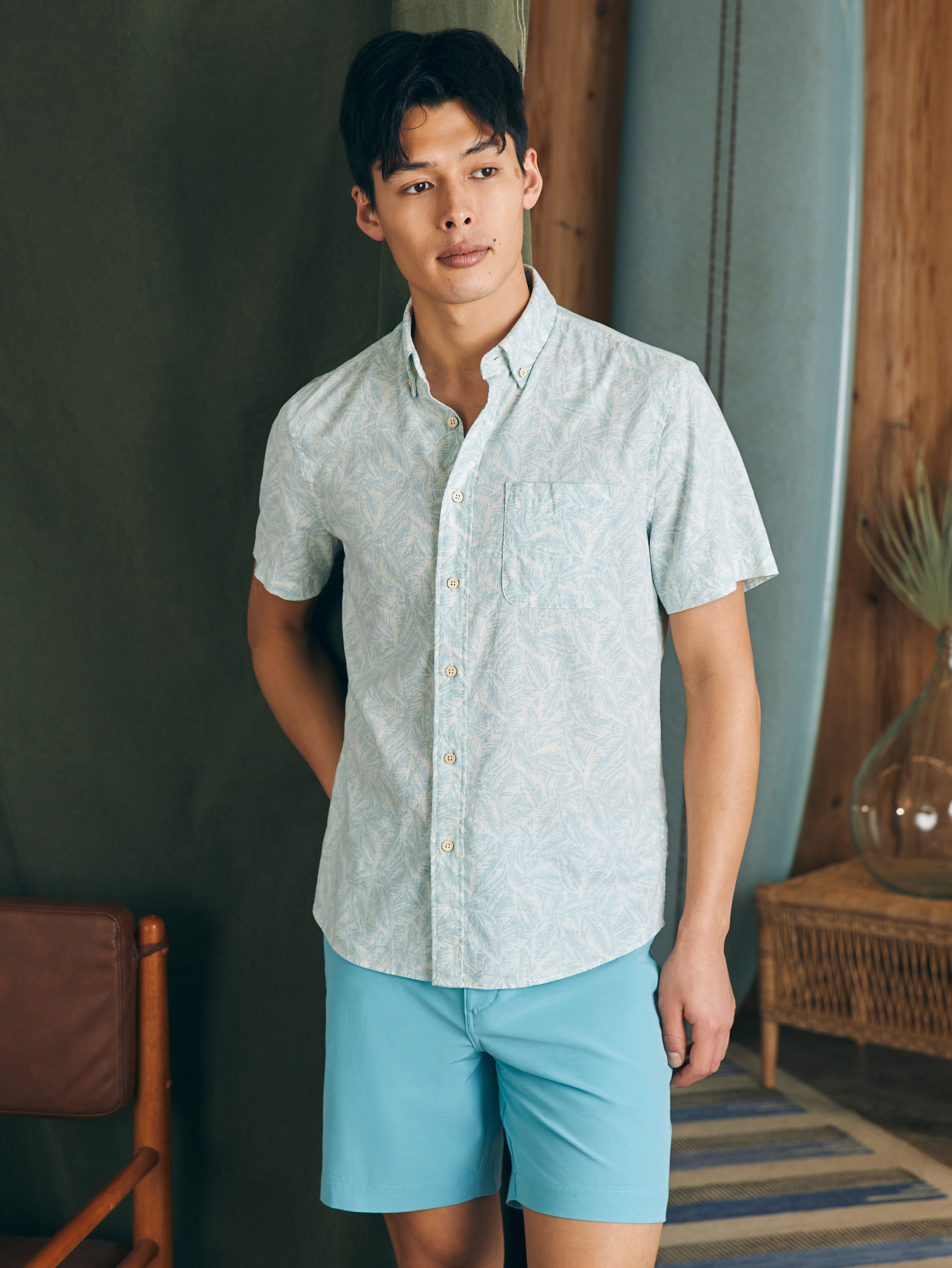 Short-Sleeve Breeze Shirt - Teal Jungle Leaf Print