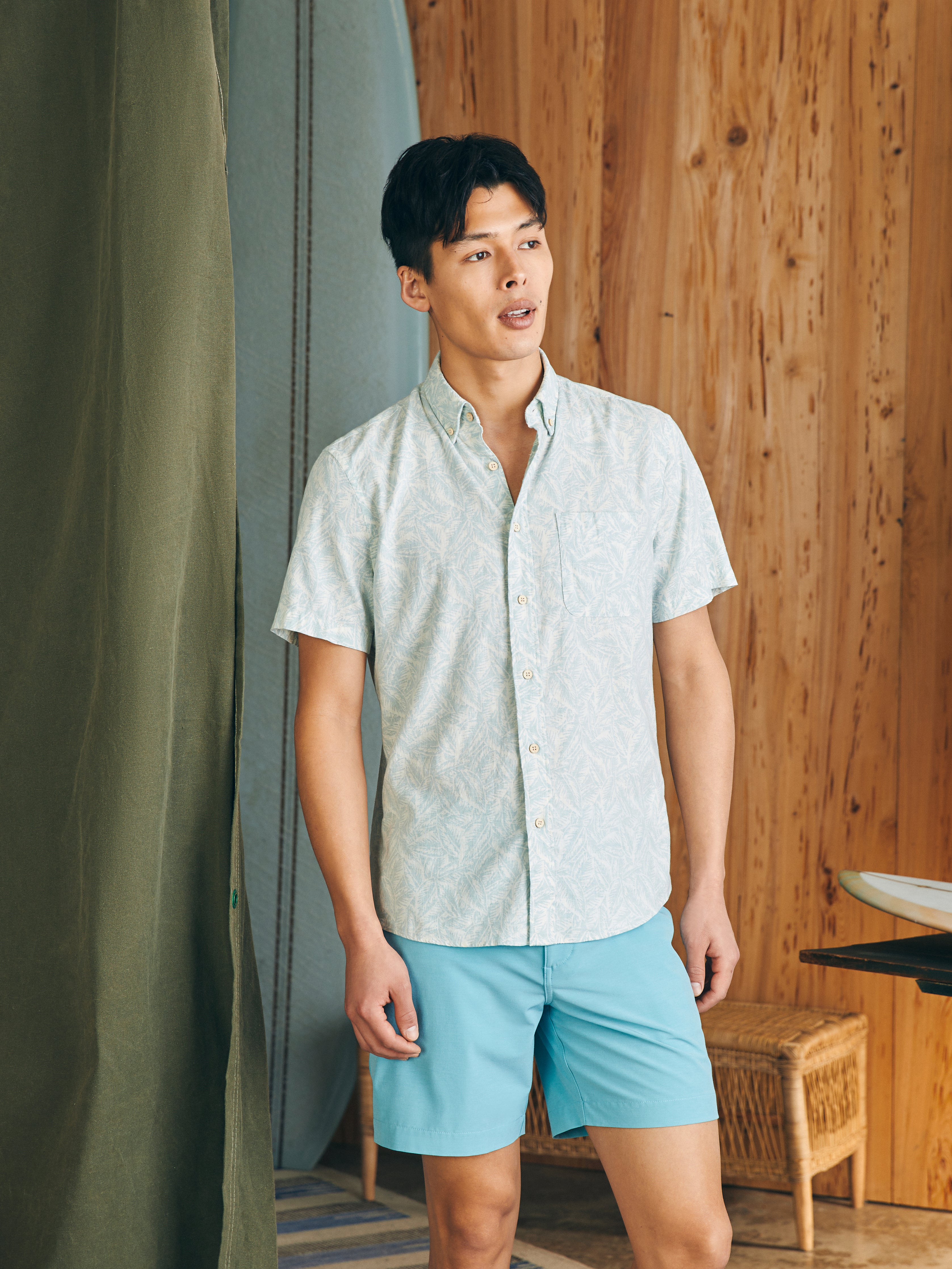 Short-Sleeve Breeze Shirt - Teal Jungle Leaf Print