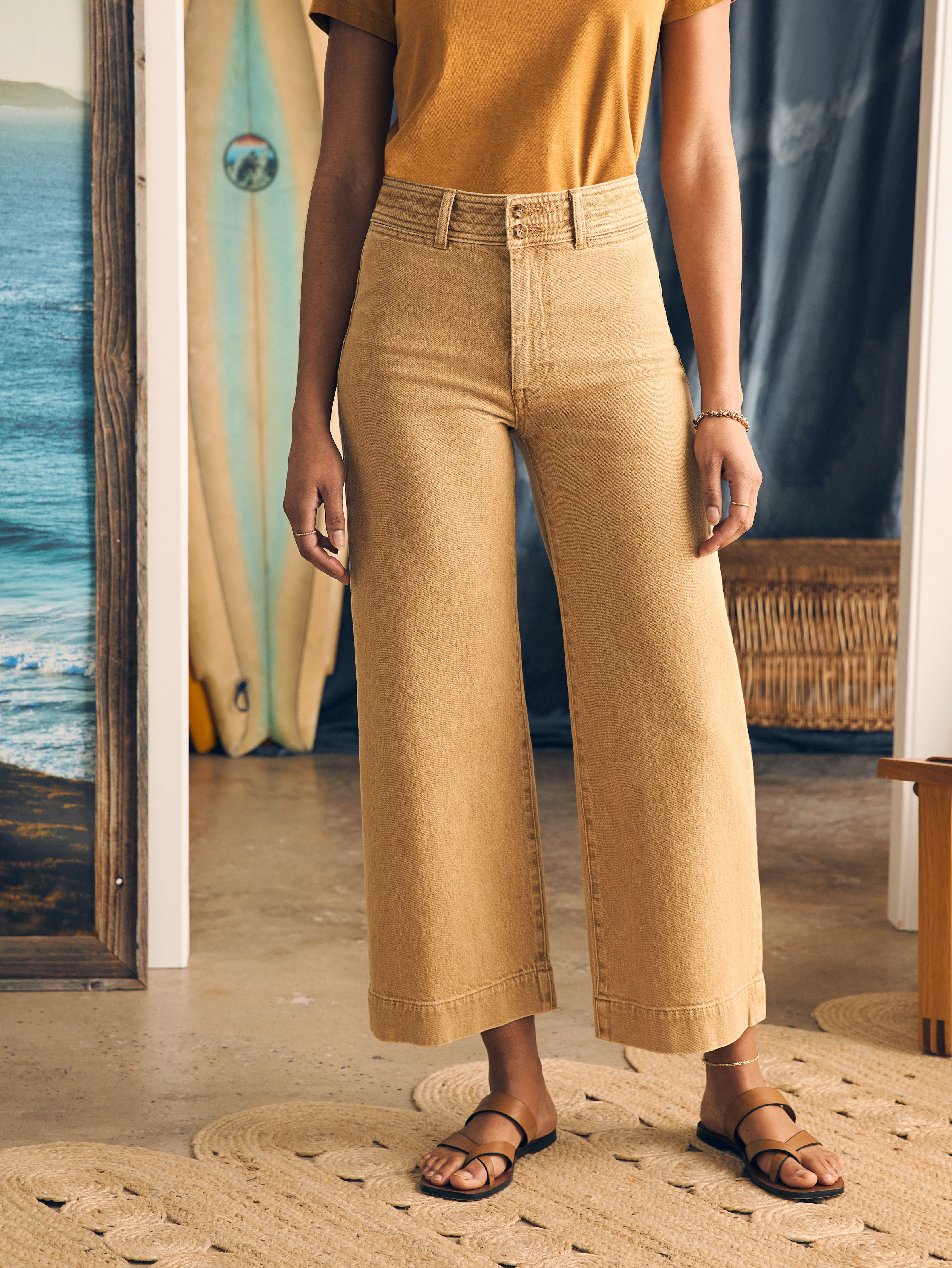 Harbor Crop Jean - Gilded Sand Wash