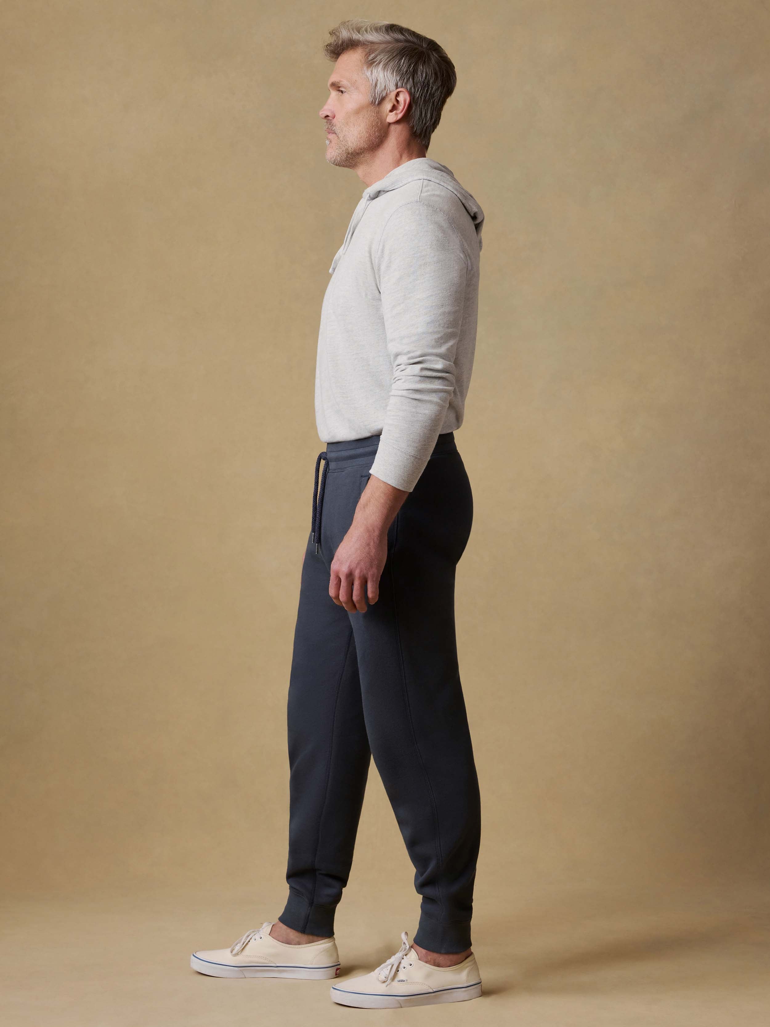 High Standard Fleece Sweatpant - Blue Nights | Faherty Brand