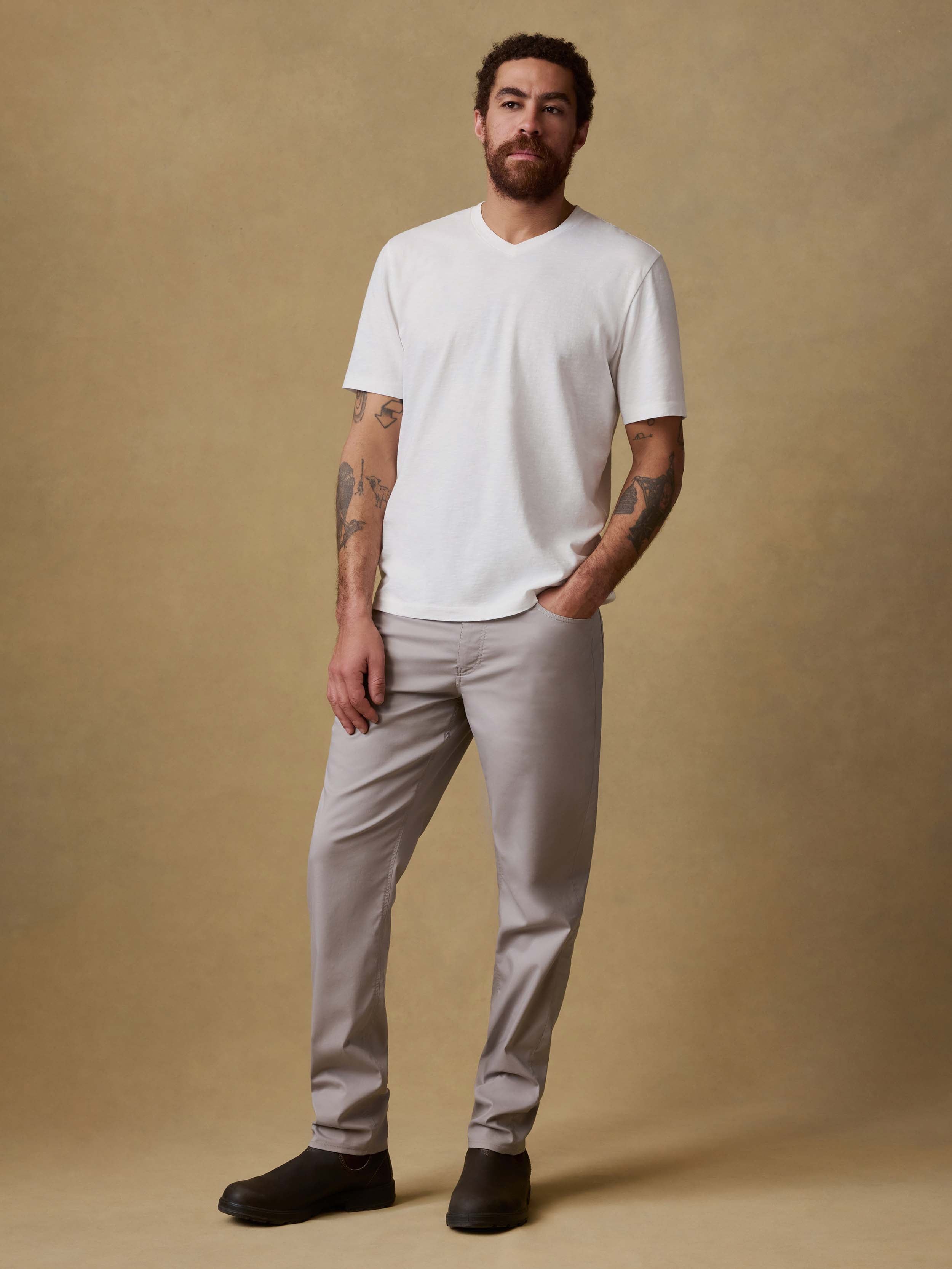 Movement™ 5-Pocket Pant - Fossil | Faherty Brand