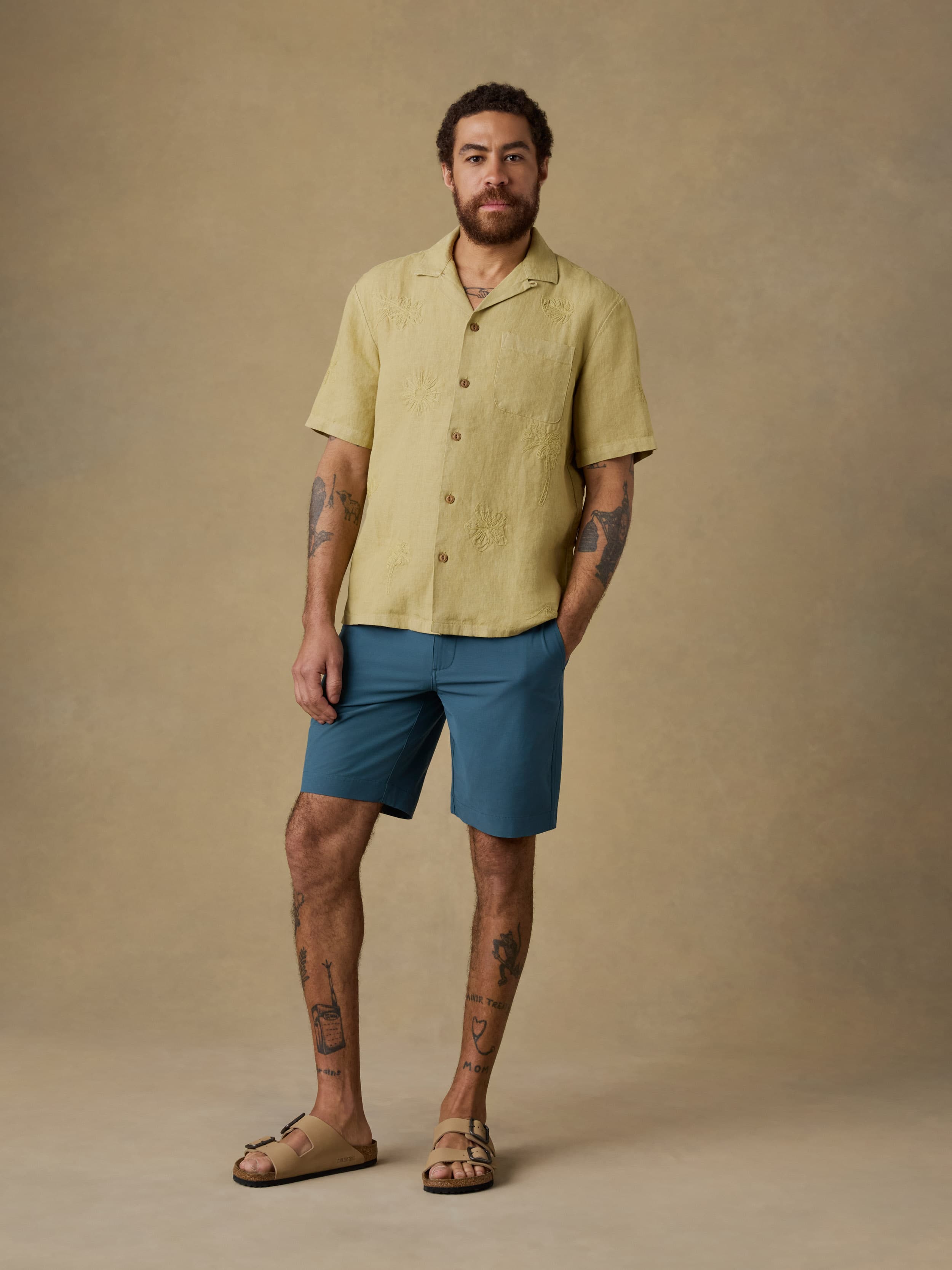 mens dress shorts G Gradual Men's Golf with 4 Pockets 11" Inseam Stretch Quick Dry Casual Work Shorts for Men(Black,30) : Clothing, Shoes & Jewelry A French bearer fastening for a secure trim front Men's All Day Short (9")