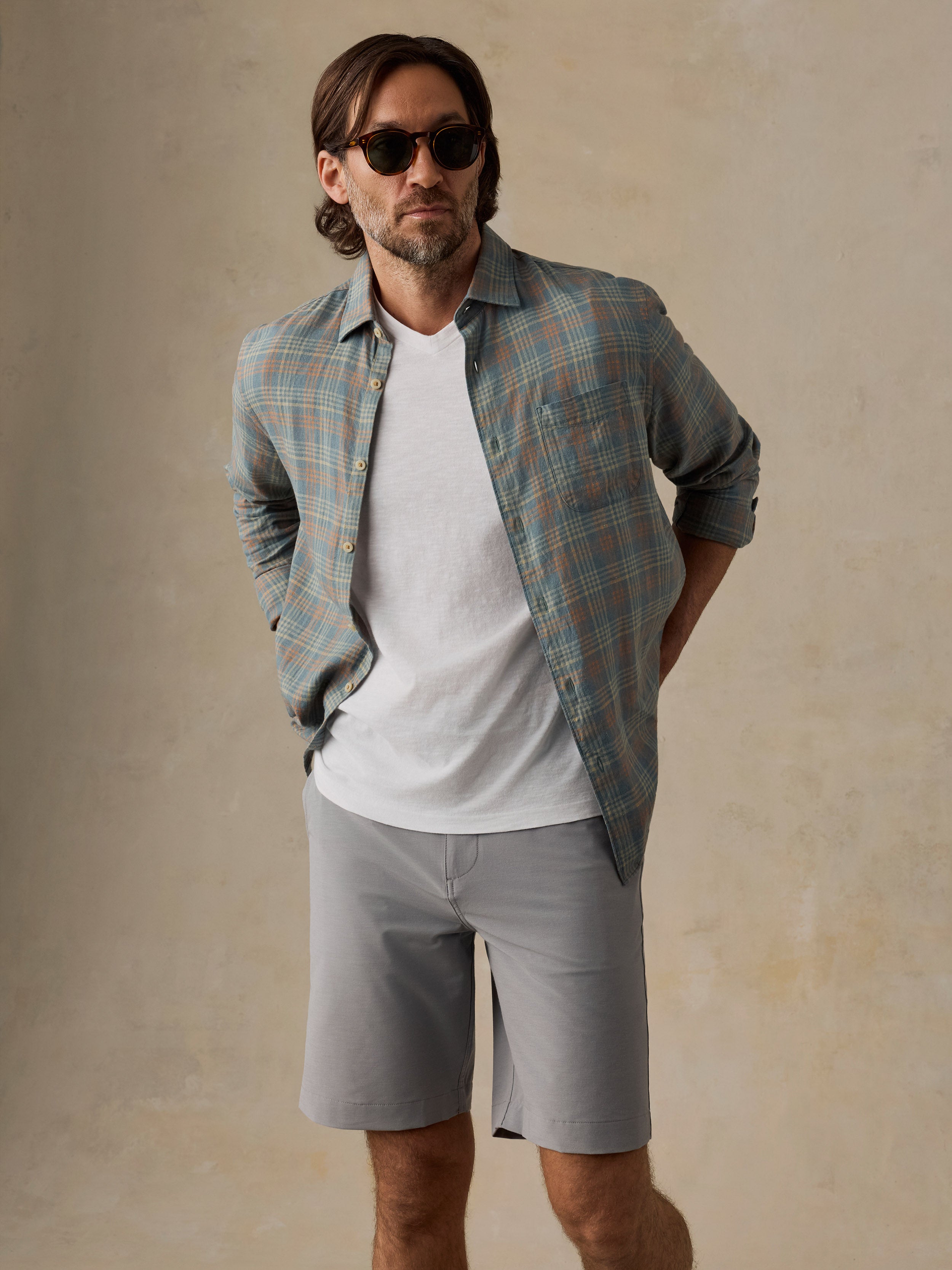 Faherty All Day Short 2.0 in Ice Grey 9
