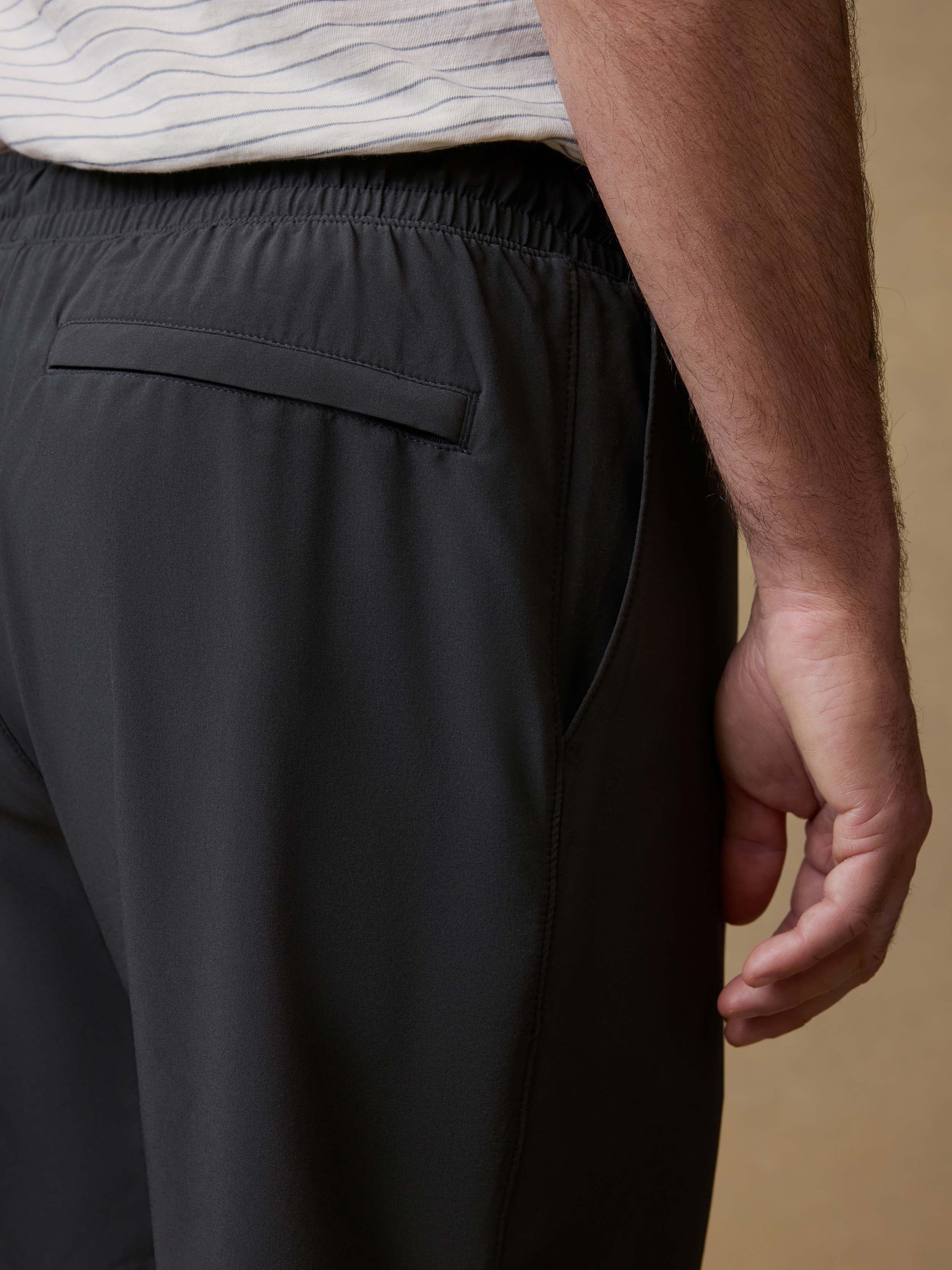  | Shorelite Trunk (7") - Mountain Black | Faherty Brand
