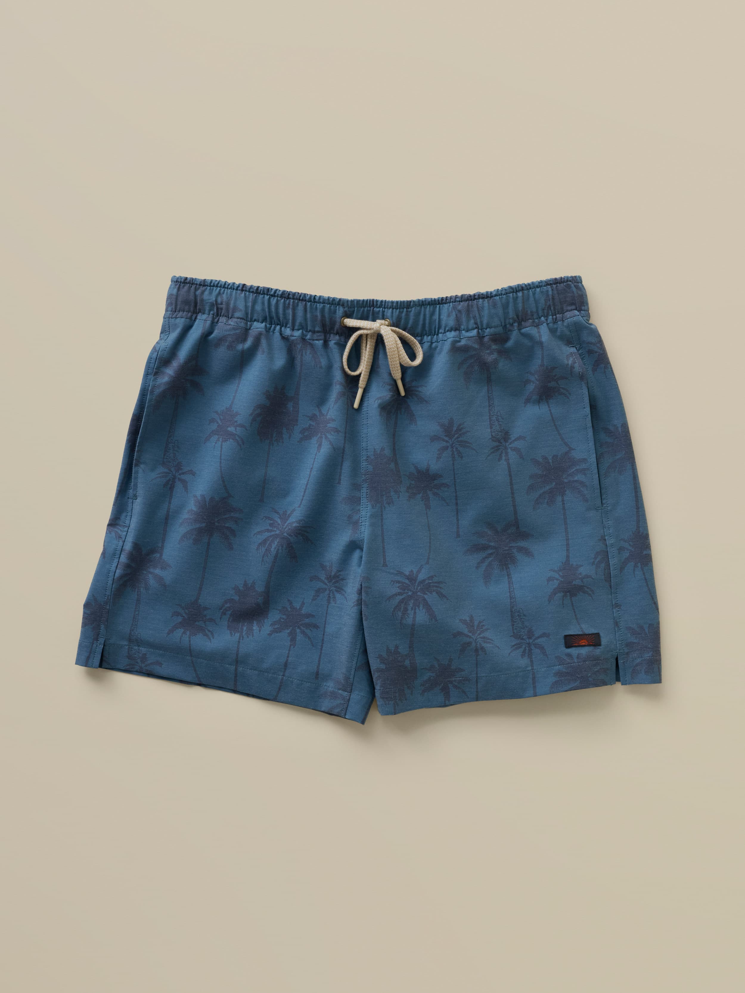 All Day™ Trunk (6
