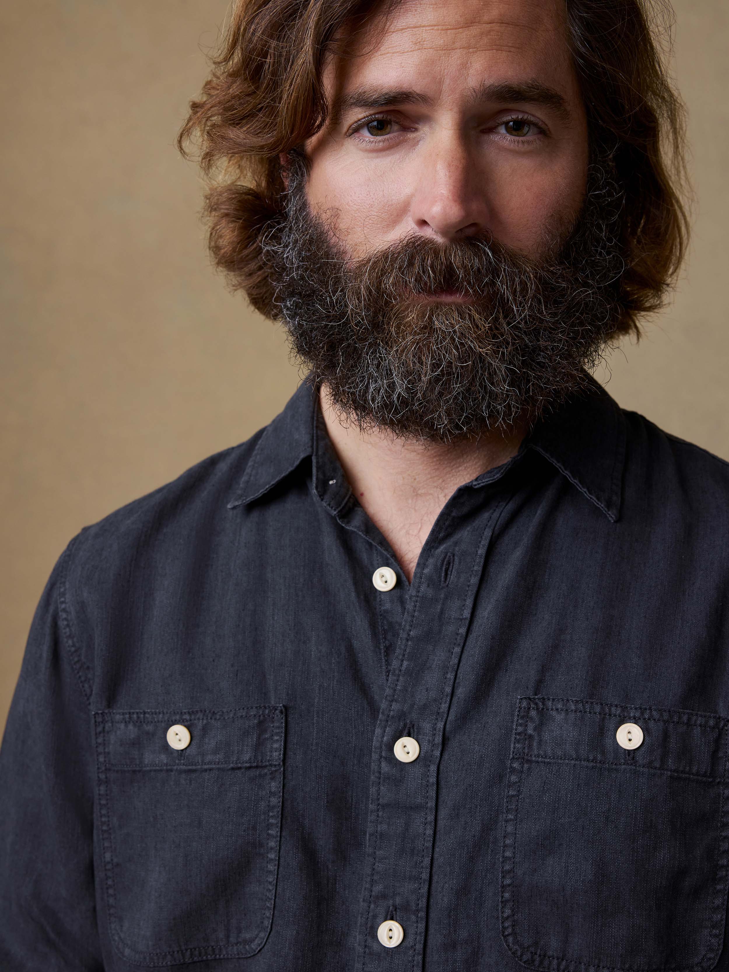  | Tried & True Chambray Workshirt - Durango Black | Faherty Brand