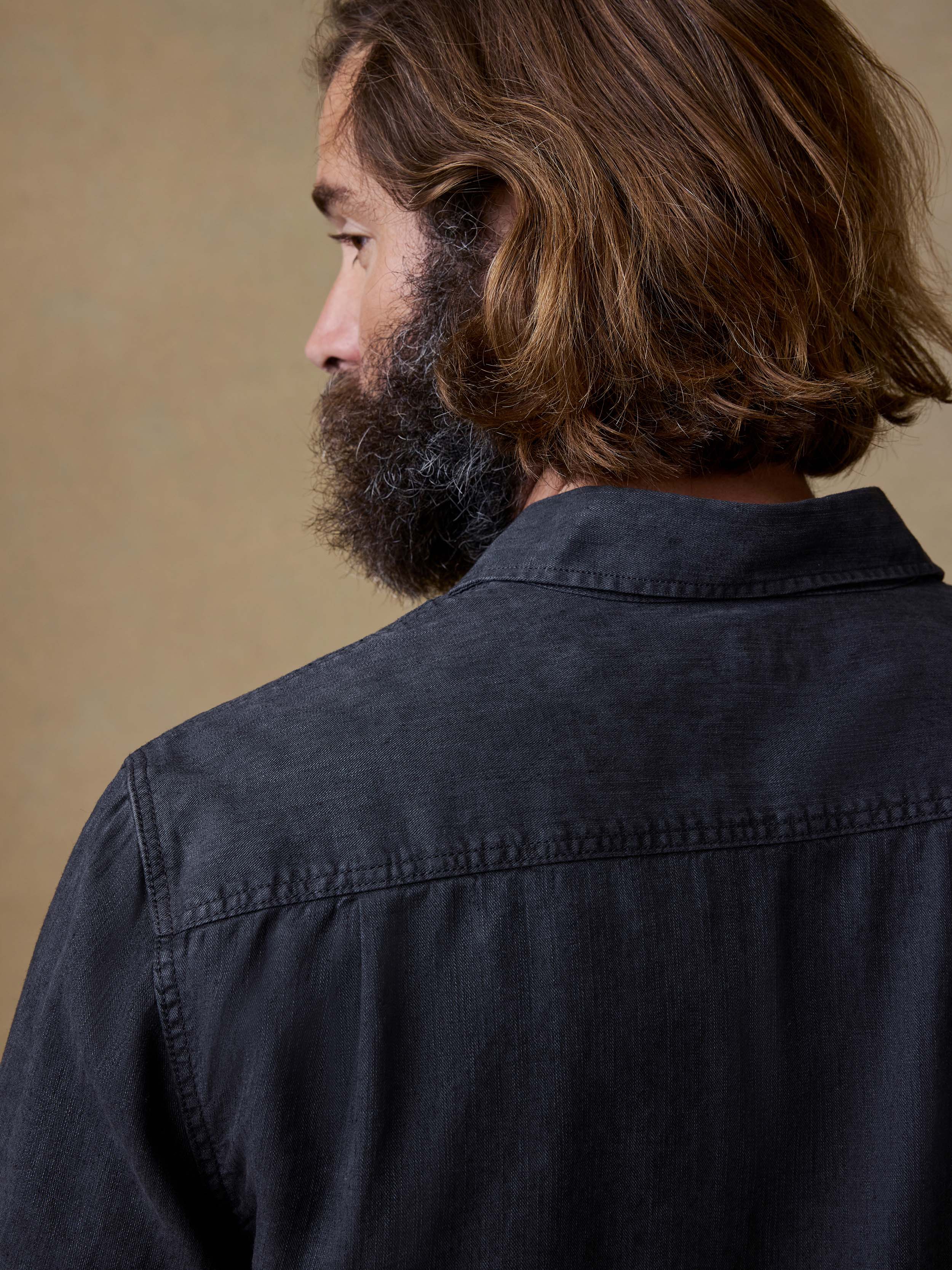  | Tried & True Chambray Workshirt - Durango Black | Faherty Brand