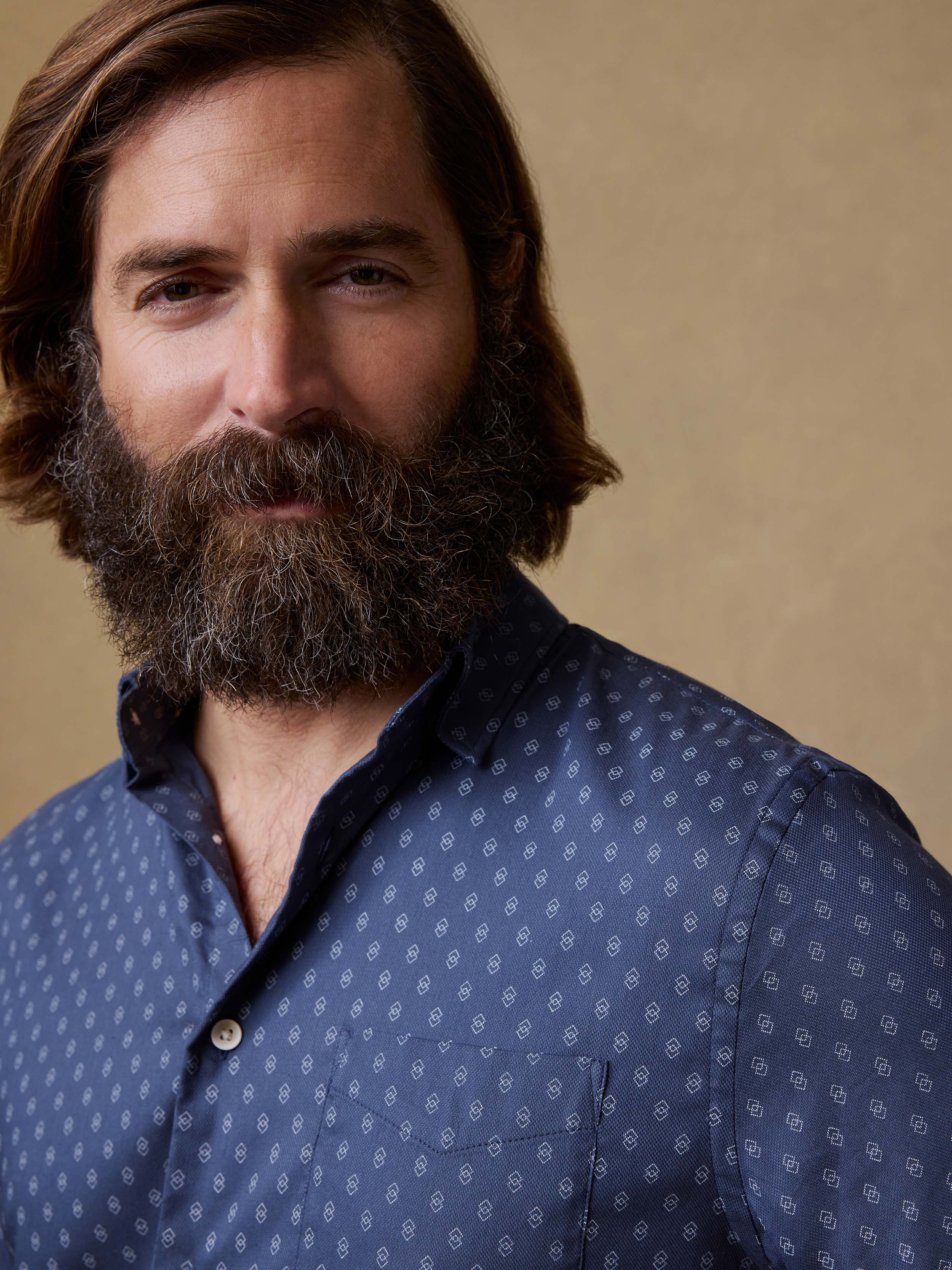 Short-Sleeve Movement™ Monterey Shirt - Navy Dusk Diamond